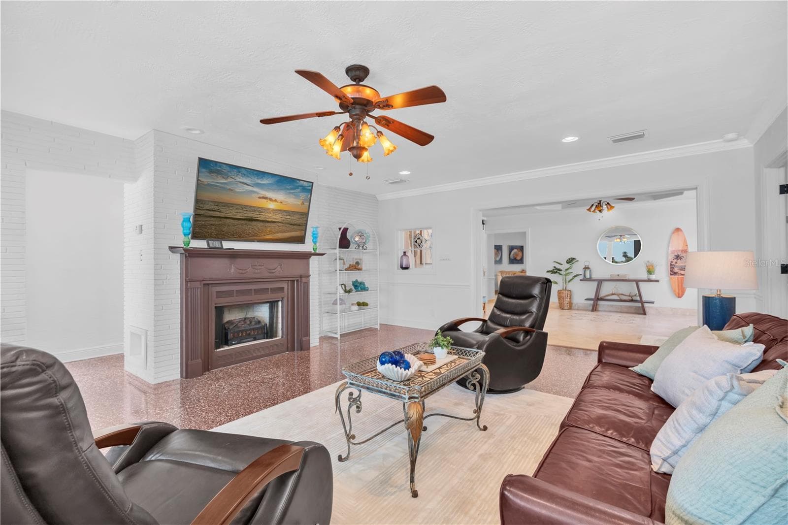 Single Family Residence at 16102 4TH ST E, REDINGTON BEACH, photo 32 of 51