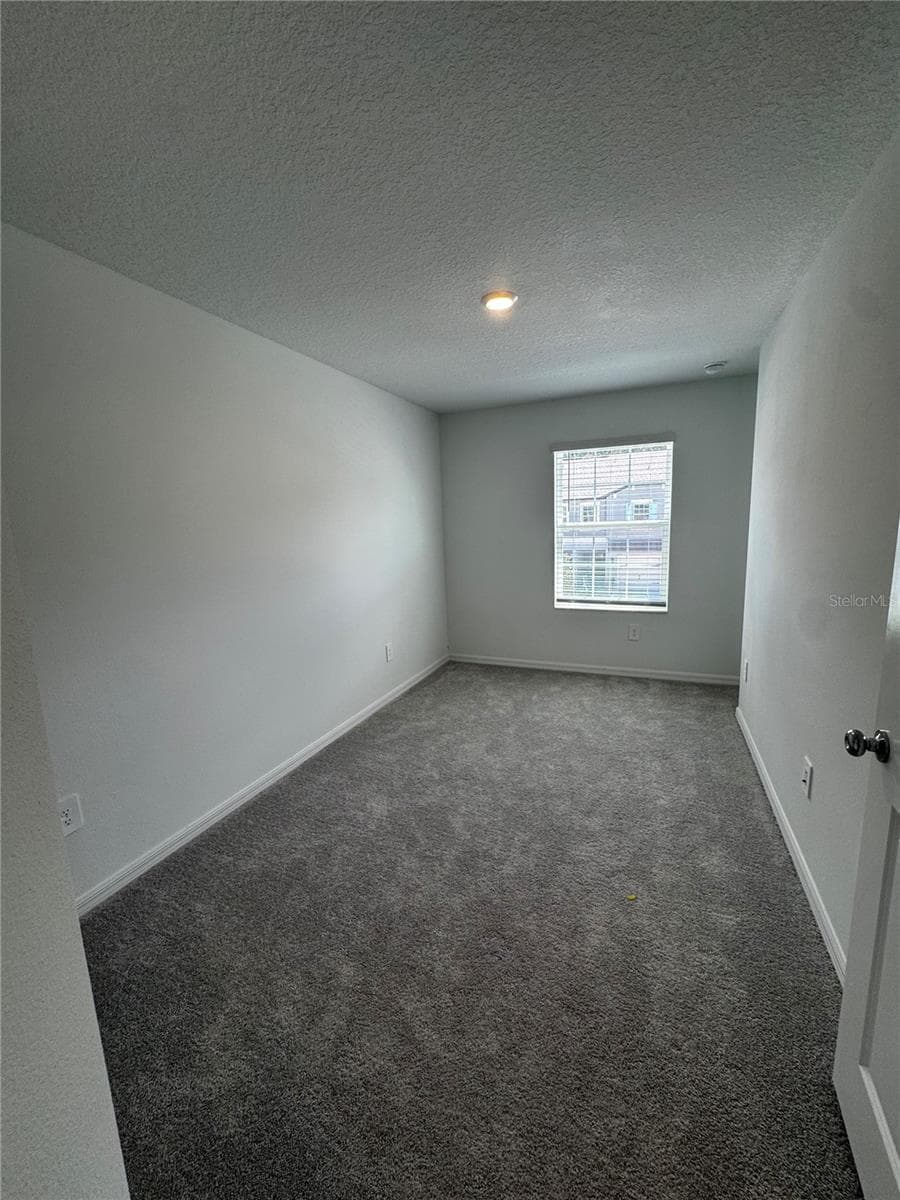 Townhouse at 10149 TRUMPET HONEYSUCKLE WAY, SAN ANTONIO, photo 11 of 33