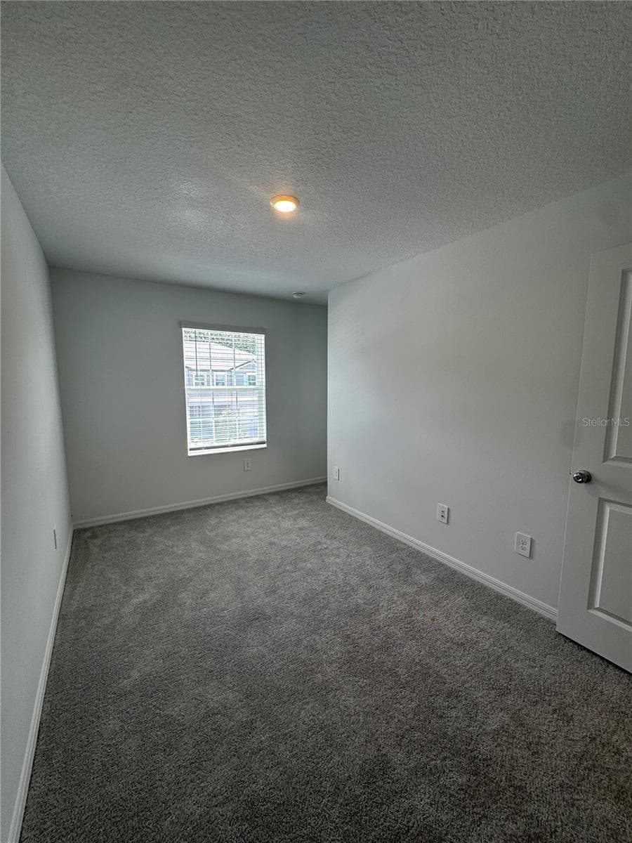 Townhouse at 10149 TRUMPET HONEYSUCKLE WAY, SAN ANTONIO, photo 15 of 33