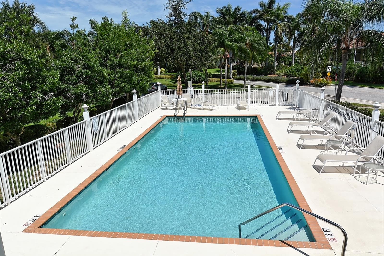 Half Duplex at 12402 HARBOUR LANDINGS DR, CORTEZ, photo 46 of 50