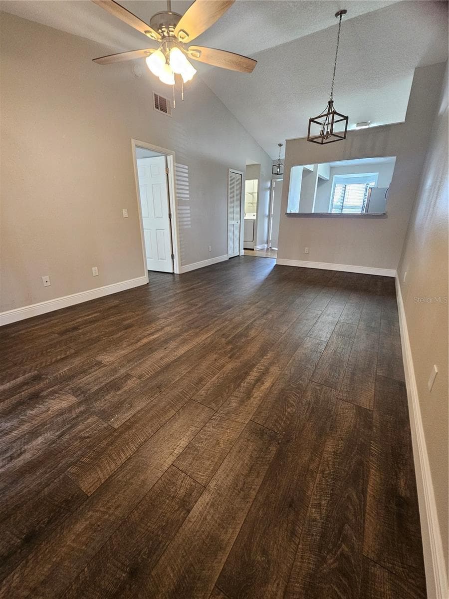 Villa at 2510 KING OAK CIR, ST CLOUD, photo 12 of 35