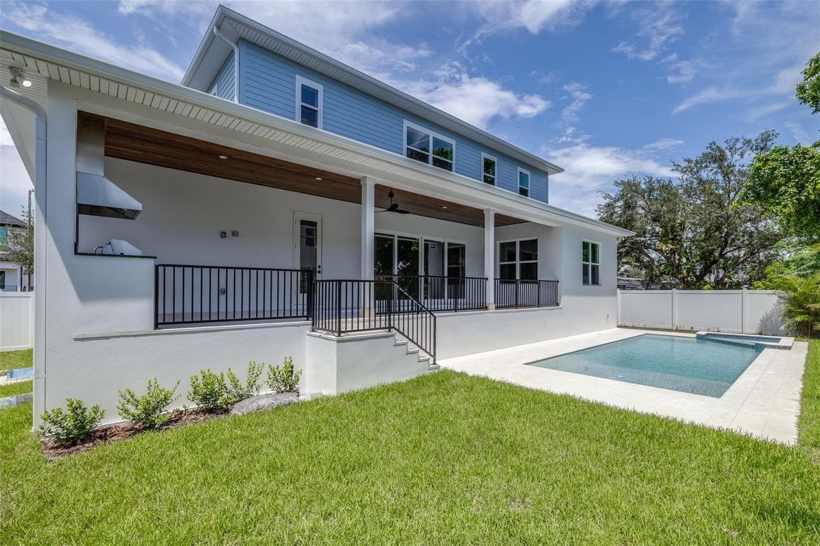 Single Family Residence at 3612 S LIGHTNER DR, TAMPA, photo 3 of 88