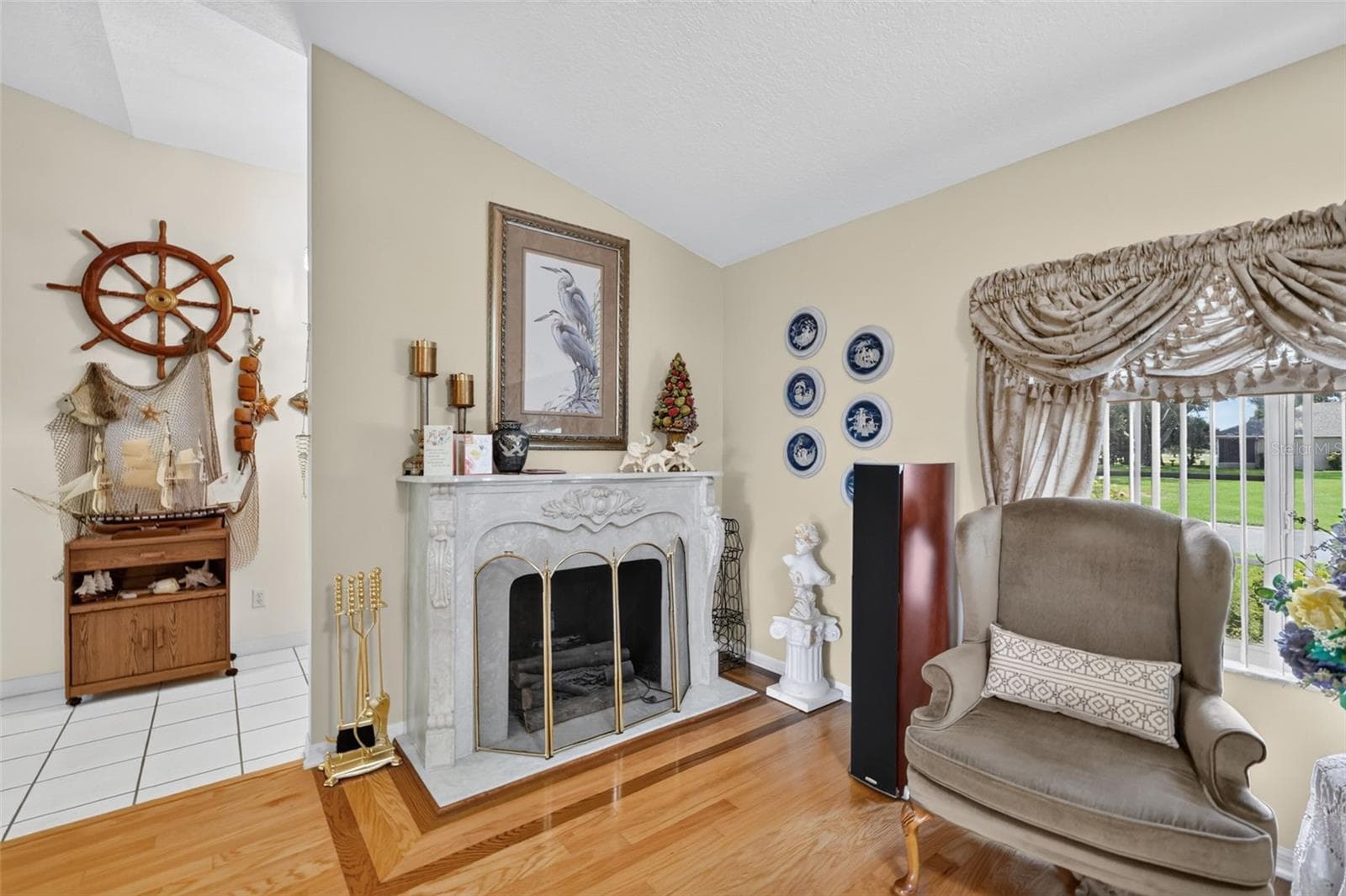Single Family Residence at 21526 KING HENRY AVE, LEESBURG, photo 16 of 72
