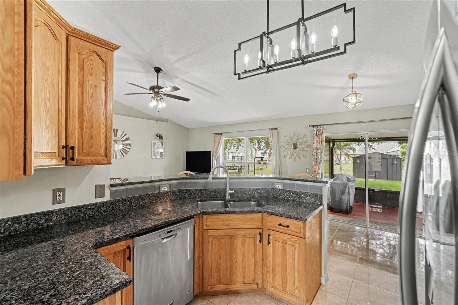 Single Family Residence at 534 DAVIDSON ST SE, PALM BAY, photo 11 of 23