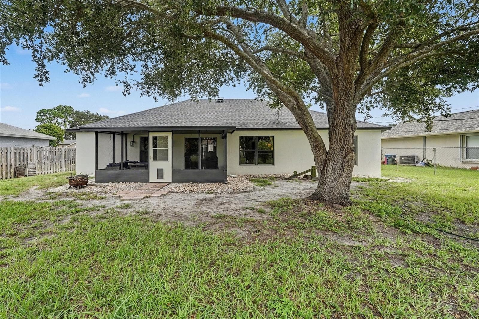 Single Family Residence at 534 DAVIDSON ST SE, PALM BAY, photo 18 of 23