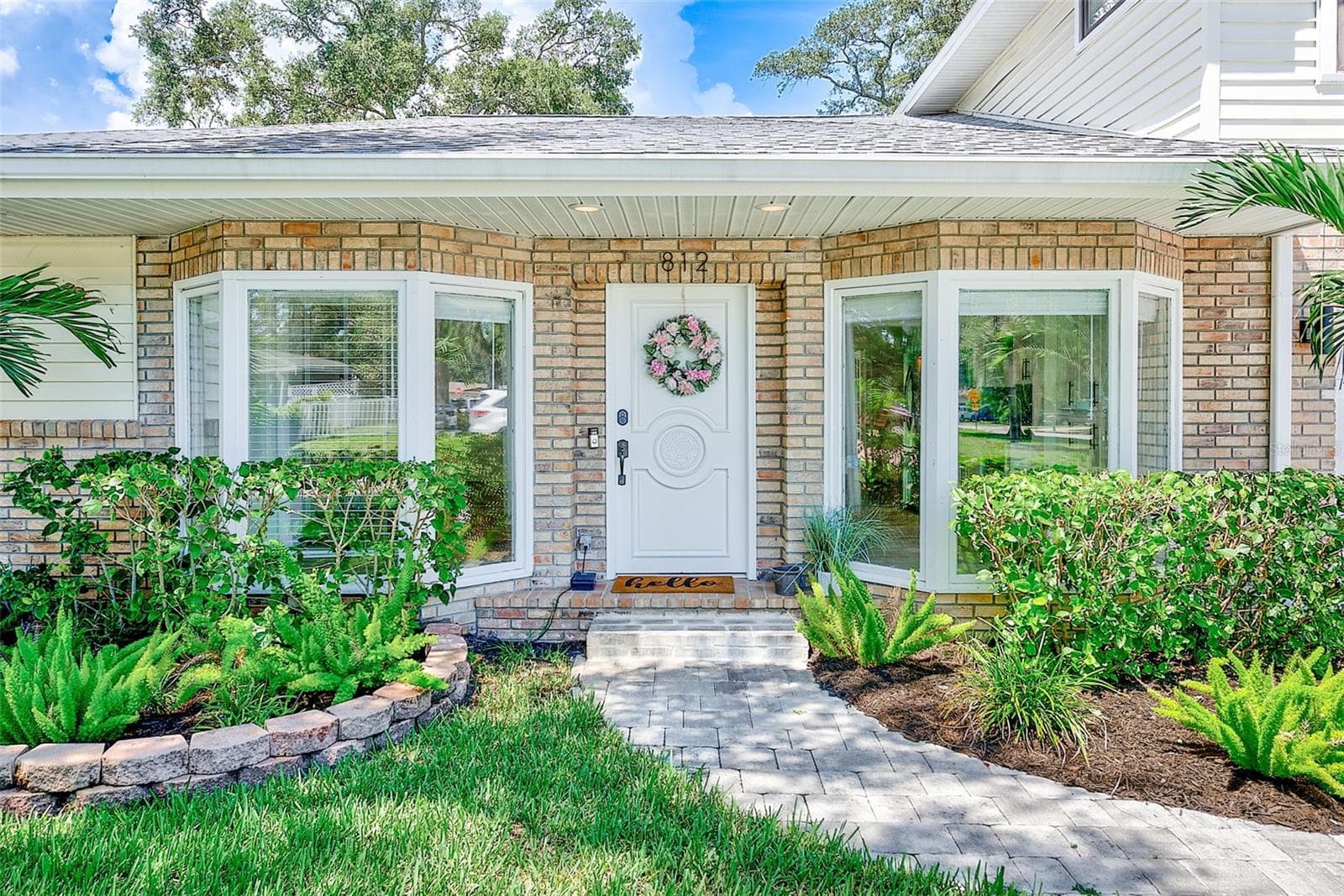 Single Family Residence at 812 WILLOWBRANCH AVE, CLEARWATER, photo 6 of 53