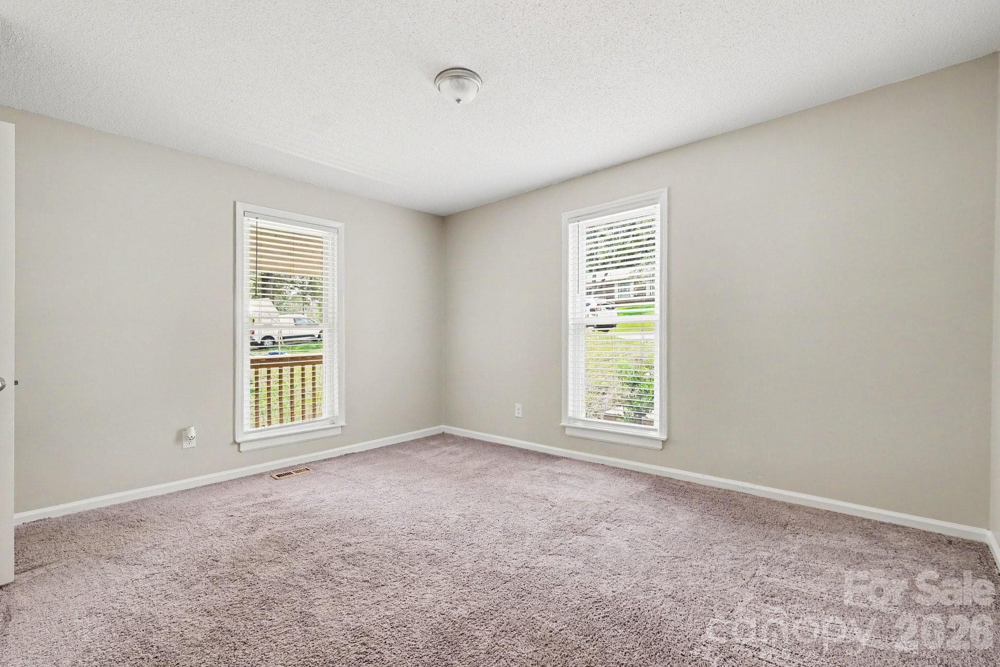 Single Family Residence at 8163 Walnut Creek Lane, Charlotte, photo 12 of 25
