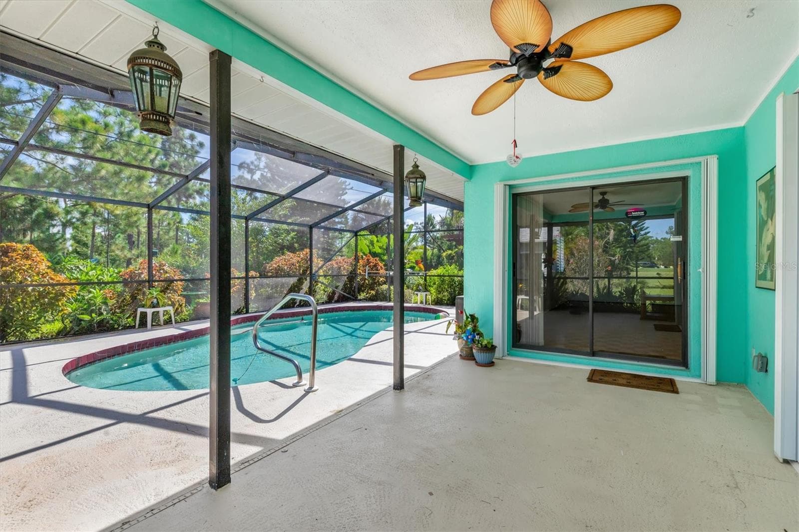 Lanai - 5424 ANDERSON RD, PORT CHARLOTTE