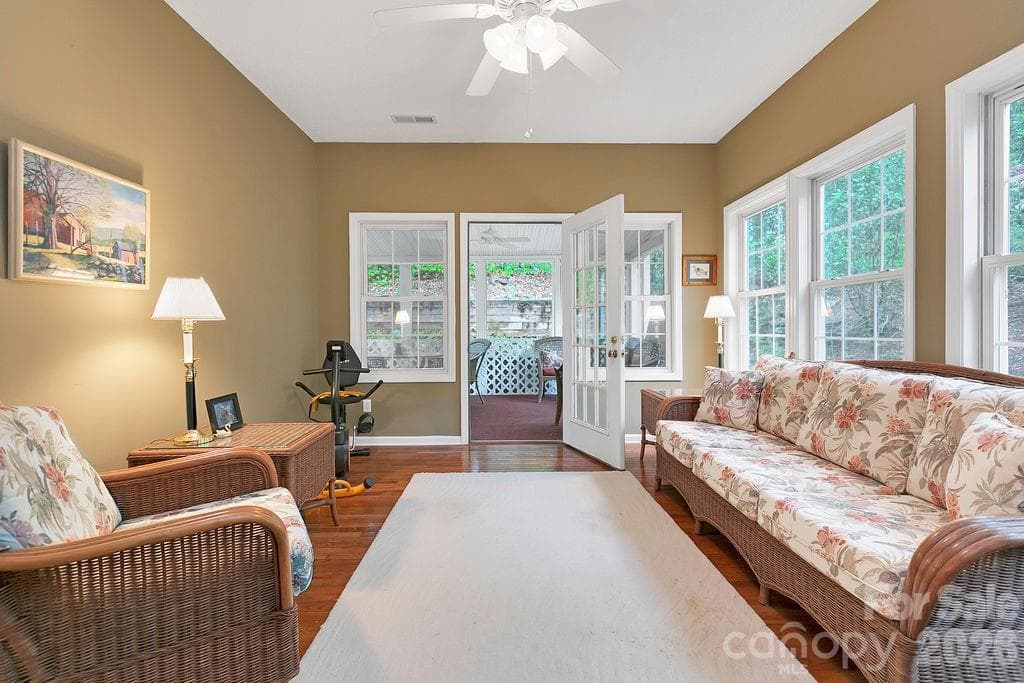 Single Family Residence at 61 Autumn Glen Court, Brevard, photo 24 of 39