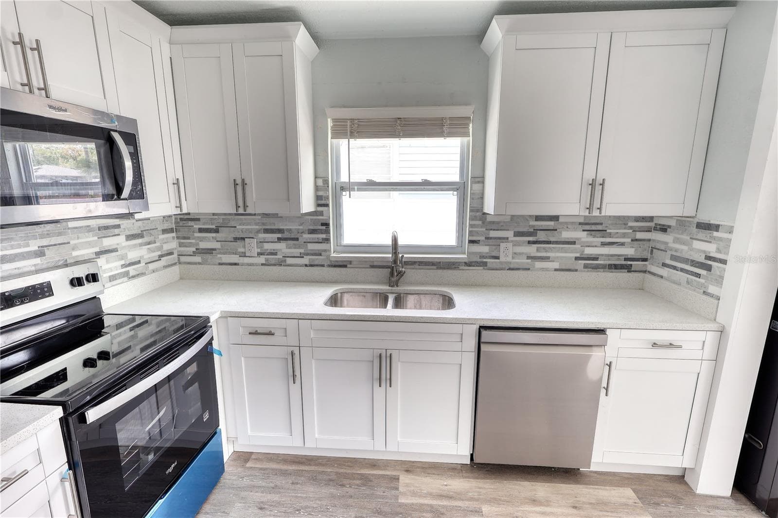 Fully Upgraded Kitchen - 116 44TH ST S, ST PETERSBURG