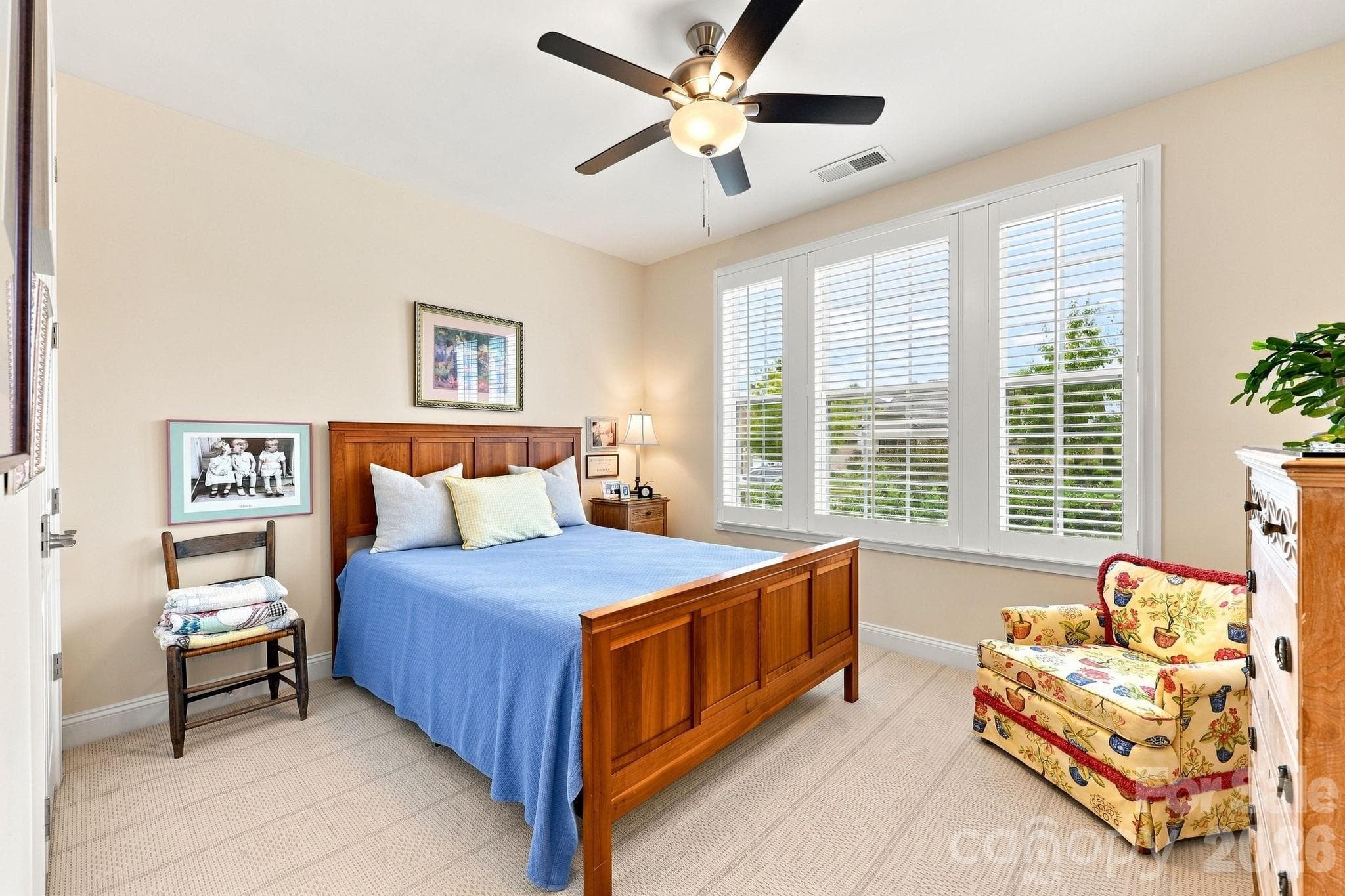 Single Family Residence at 7106 Overjoyed Crossing, Charlotte, photo 13 of 48