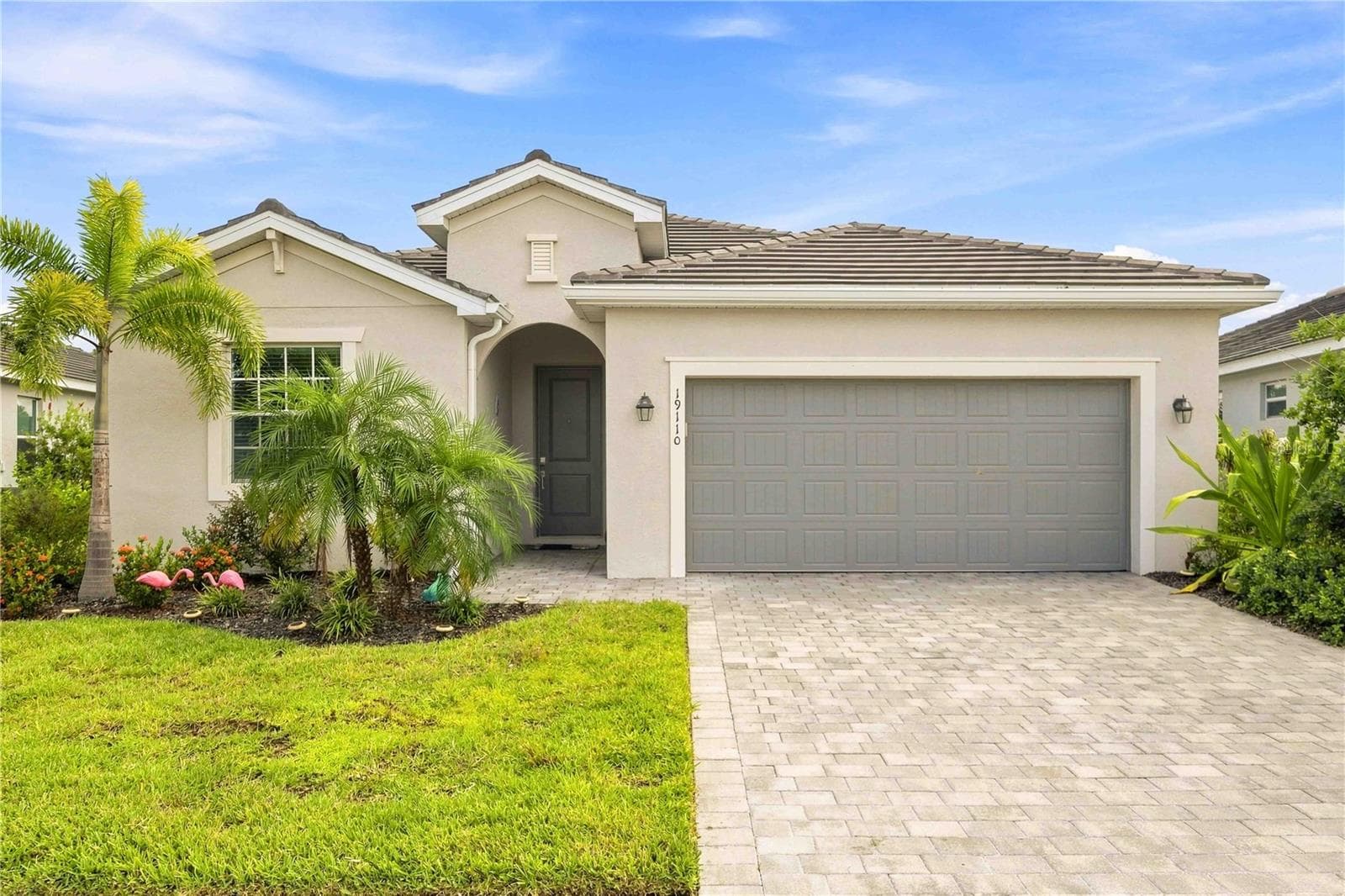 Single Family Residence at 19110 MOSCATO CT, VENICE, photo 5 of 75