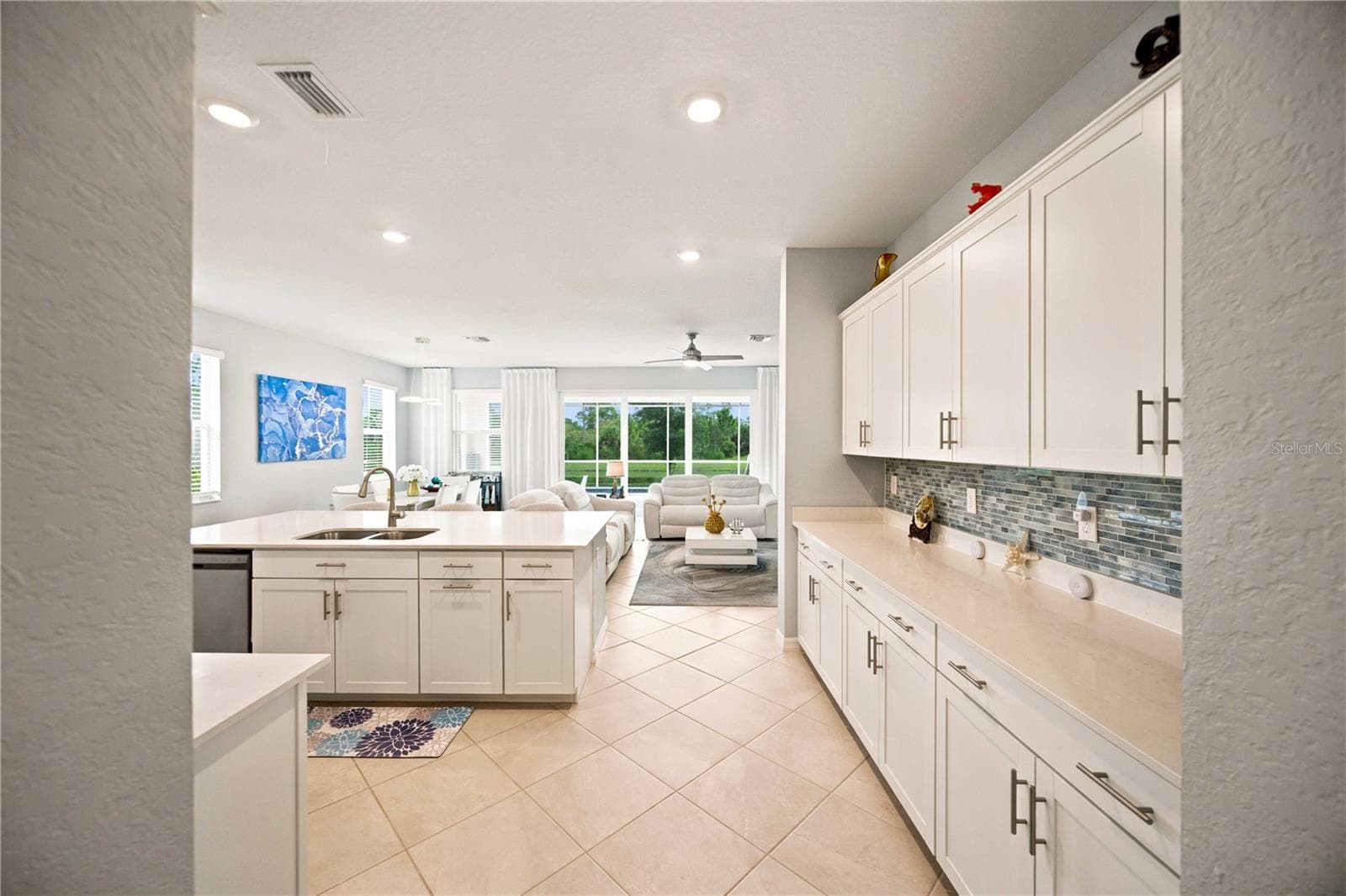 Single Family Residence at 19110 MOSCATO CT, VENICE, photo 10 of 75