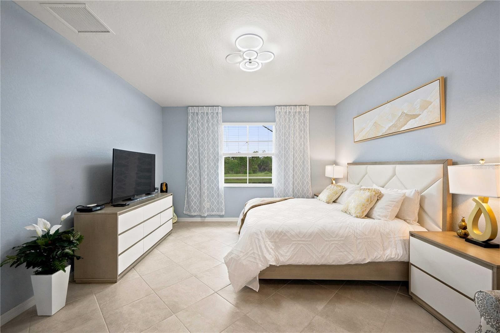 Single Family Residence at 19110 MOSCATO CT, VENICE, photo 27 of 75