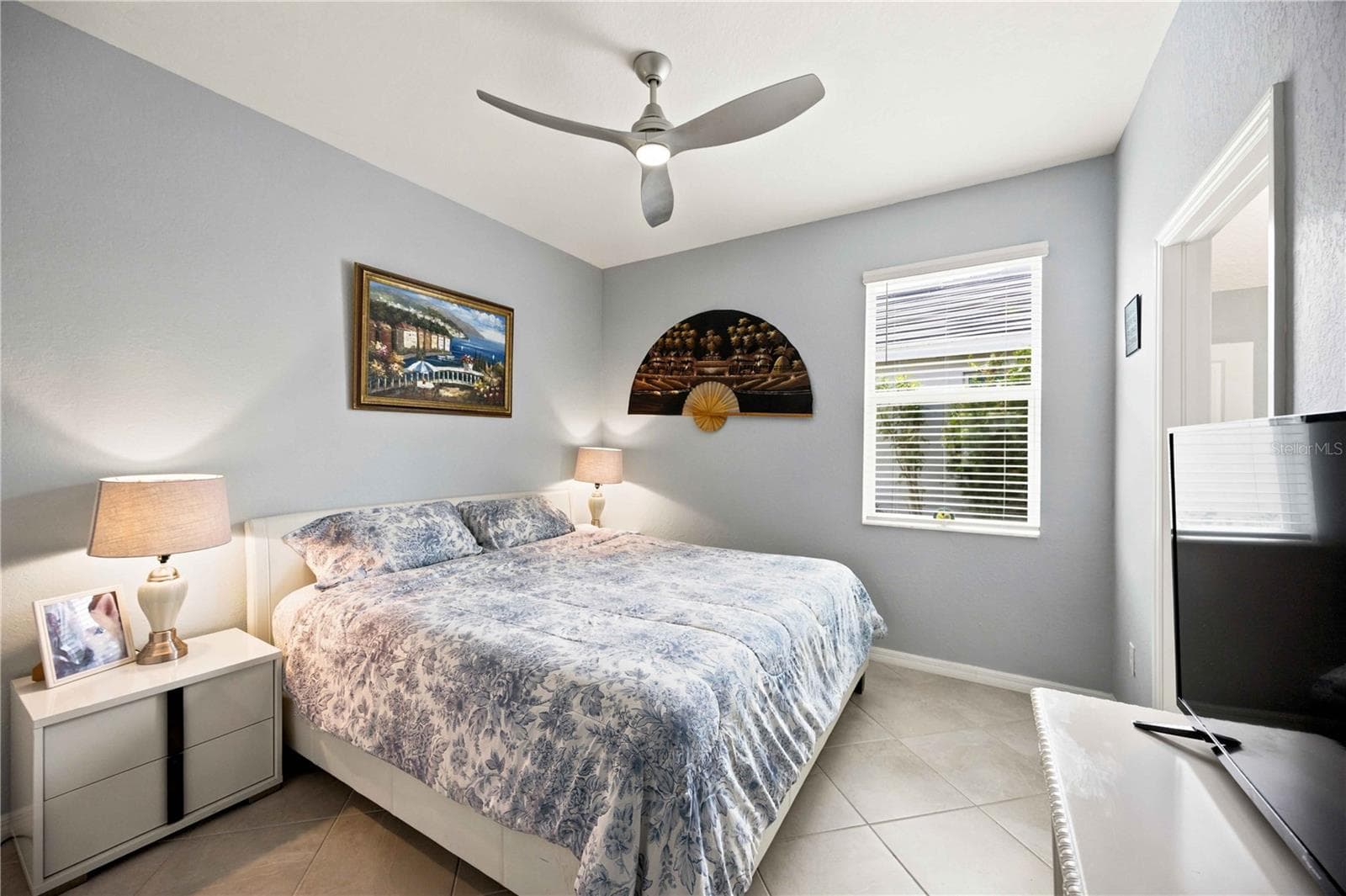 Single Family Residence at 19110 MOSCATO CT, VENICE, photo 41 of 75