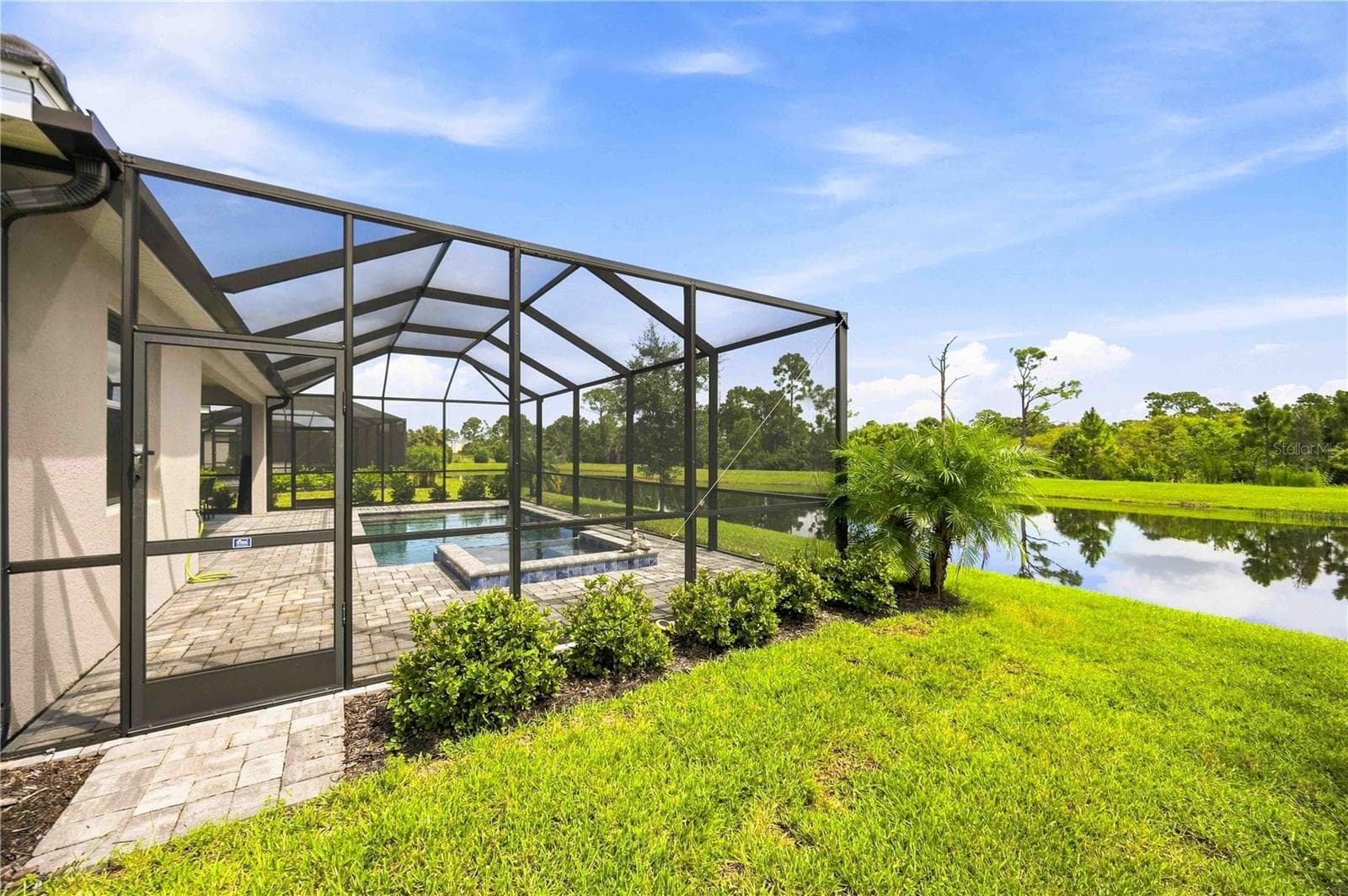 Single Family Residence at 19110 MOSCATO CT, VENICE, photo 60 of 75