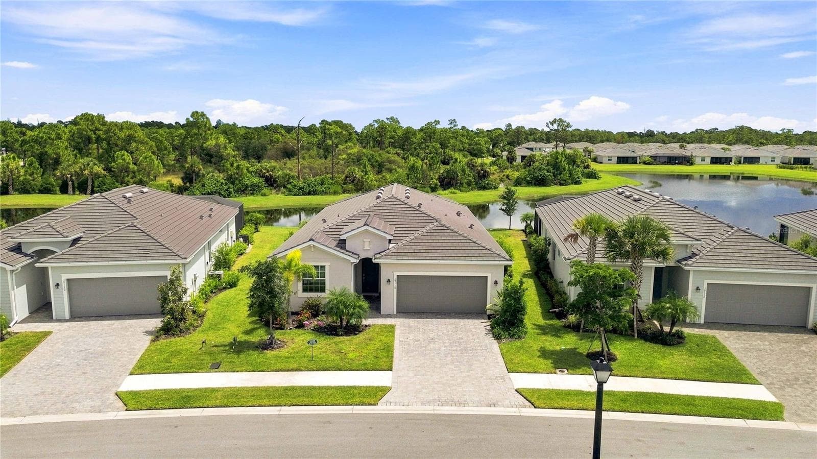 Single Family Residence at 19110 MOSCATO CT, VENICE, photo 64 of 75