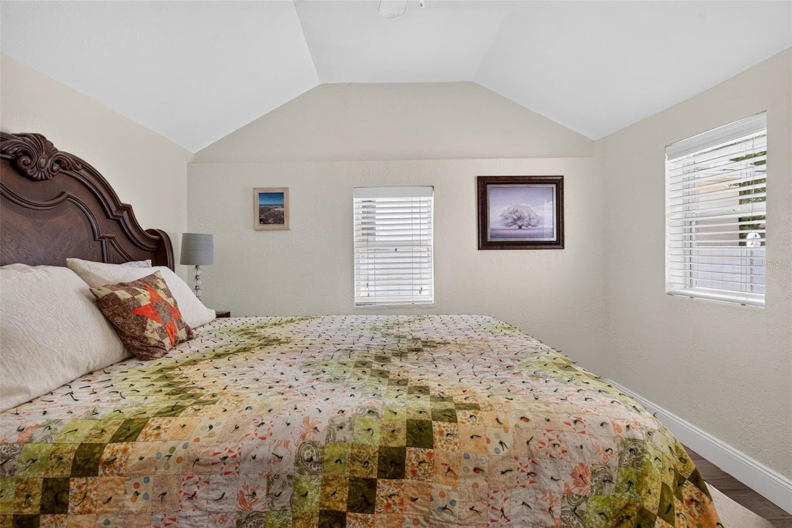 Single Family Residence at 5161 RENA ST N, ST PETERSBURG, photo 16 of 24