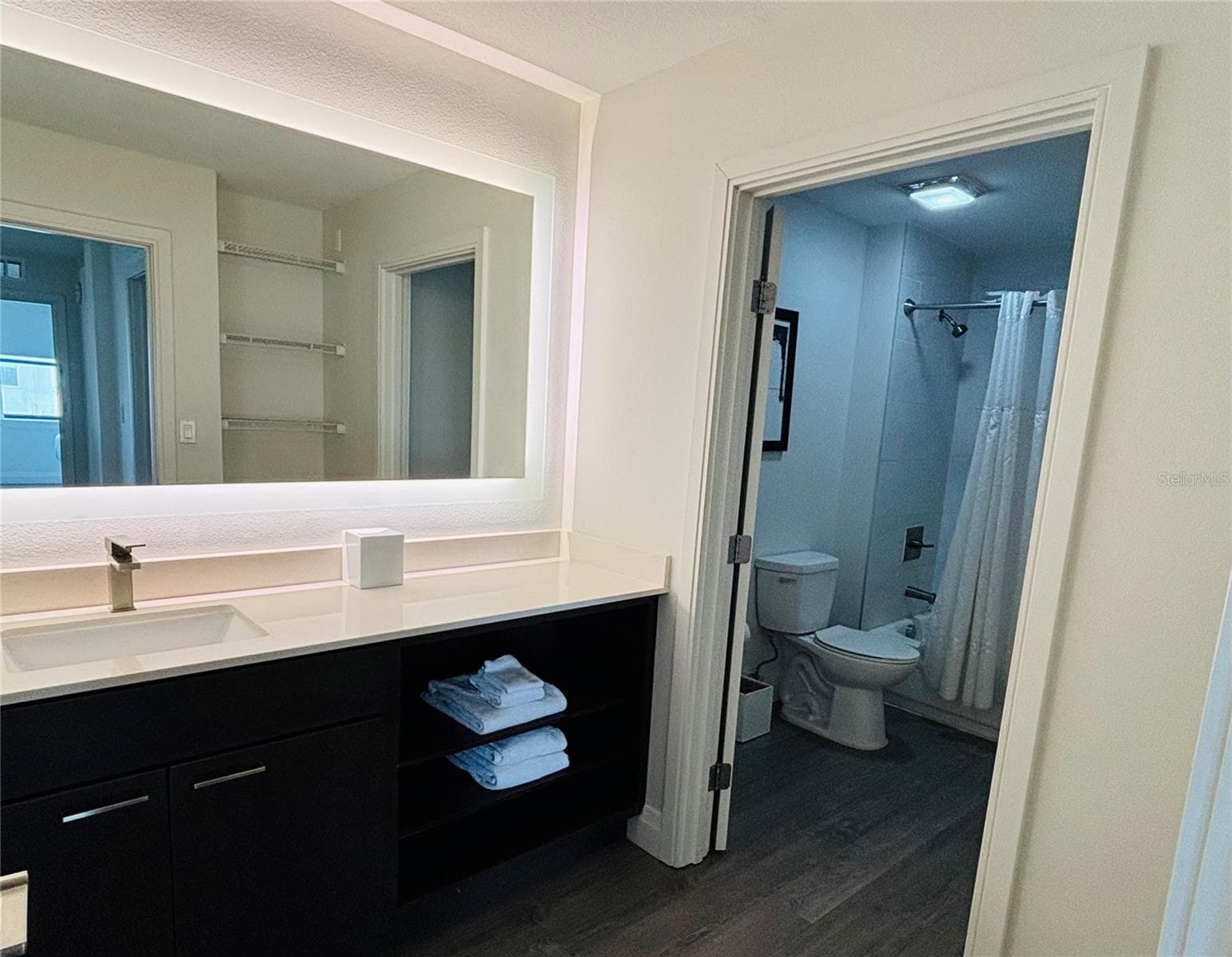 Condo - Hotel at 14501 GROVE RESORT AVE #3534, WINTER GARDEN, photo 14 of 42