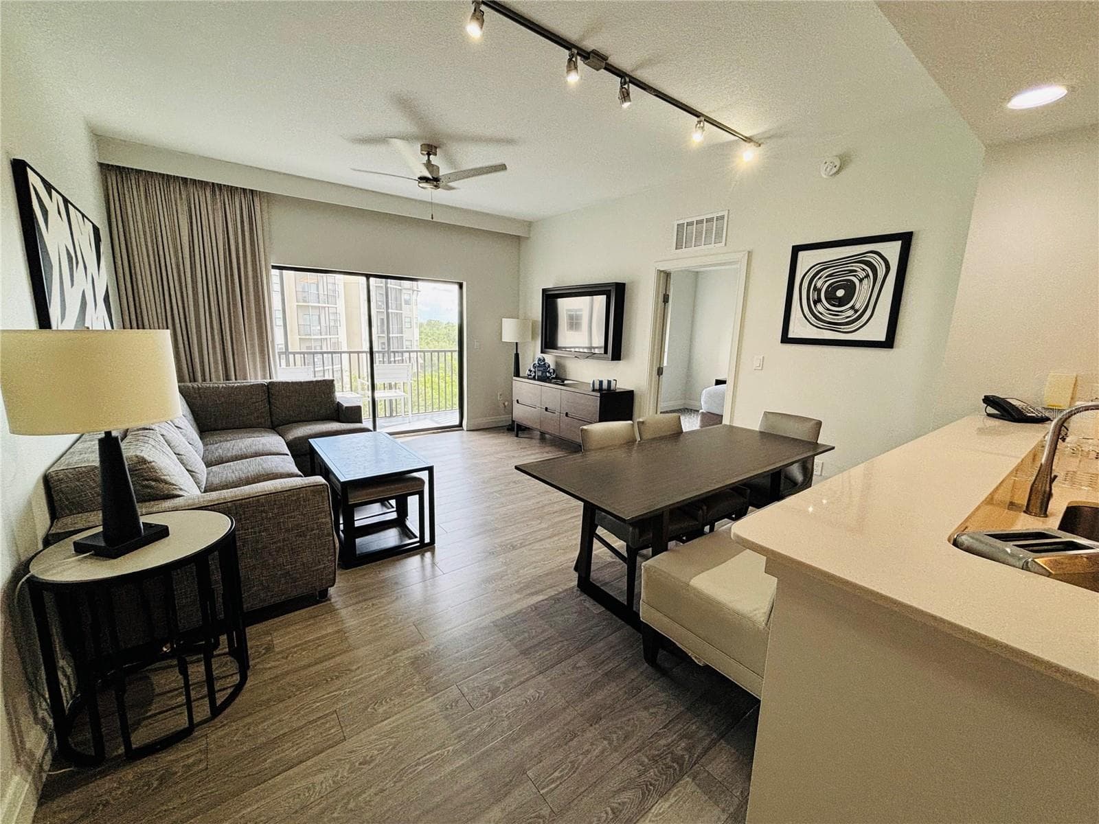 Condo - Hotel at 14501 GROVE RESORT AVE #3534, WINTER GARDEN, photo 8 of 42