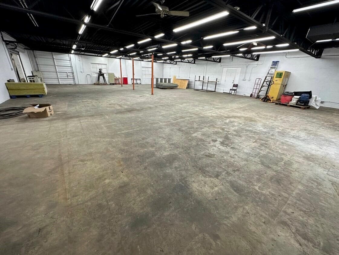 Warehouse at 1604 OLIVE ST, LAKELAND, photo 10 of 13