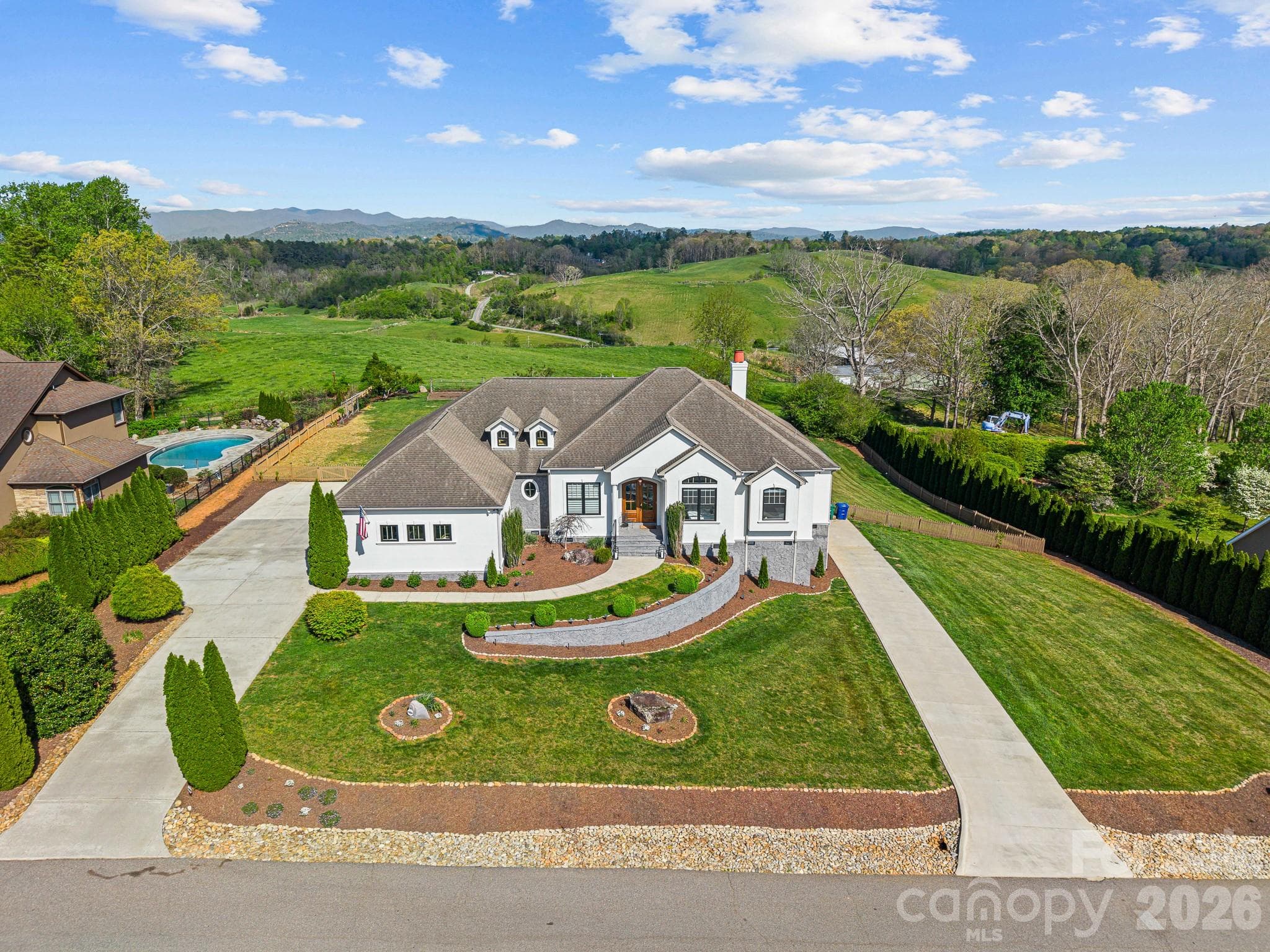 Single Family Residence at 54 Mountain Shadows Drive, Leicester