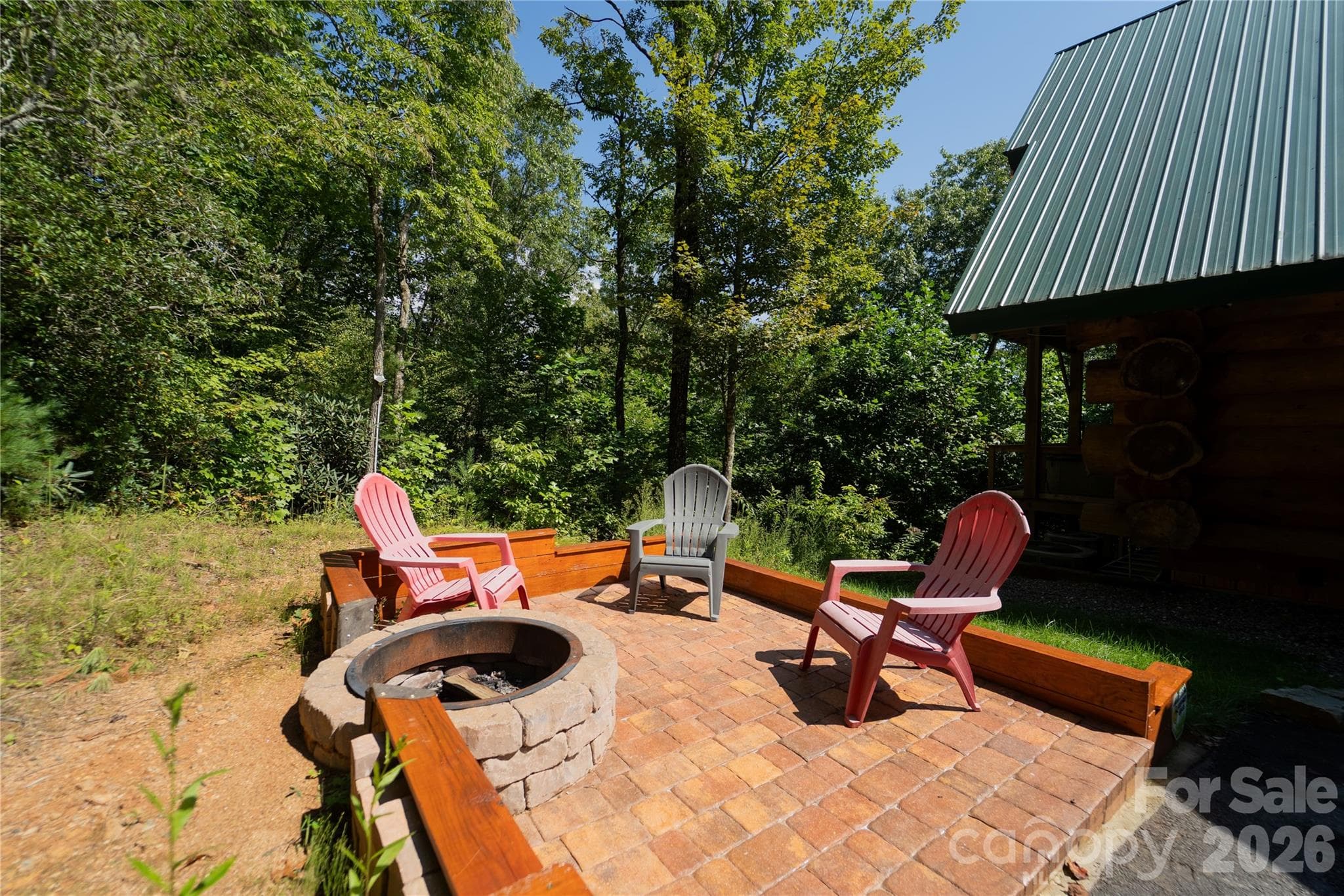 outdoor firepit - 142 W Southwood Drive, Brevard