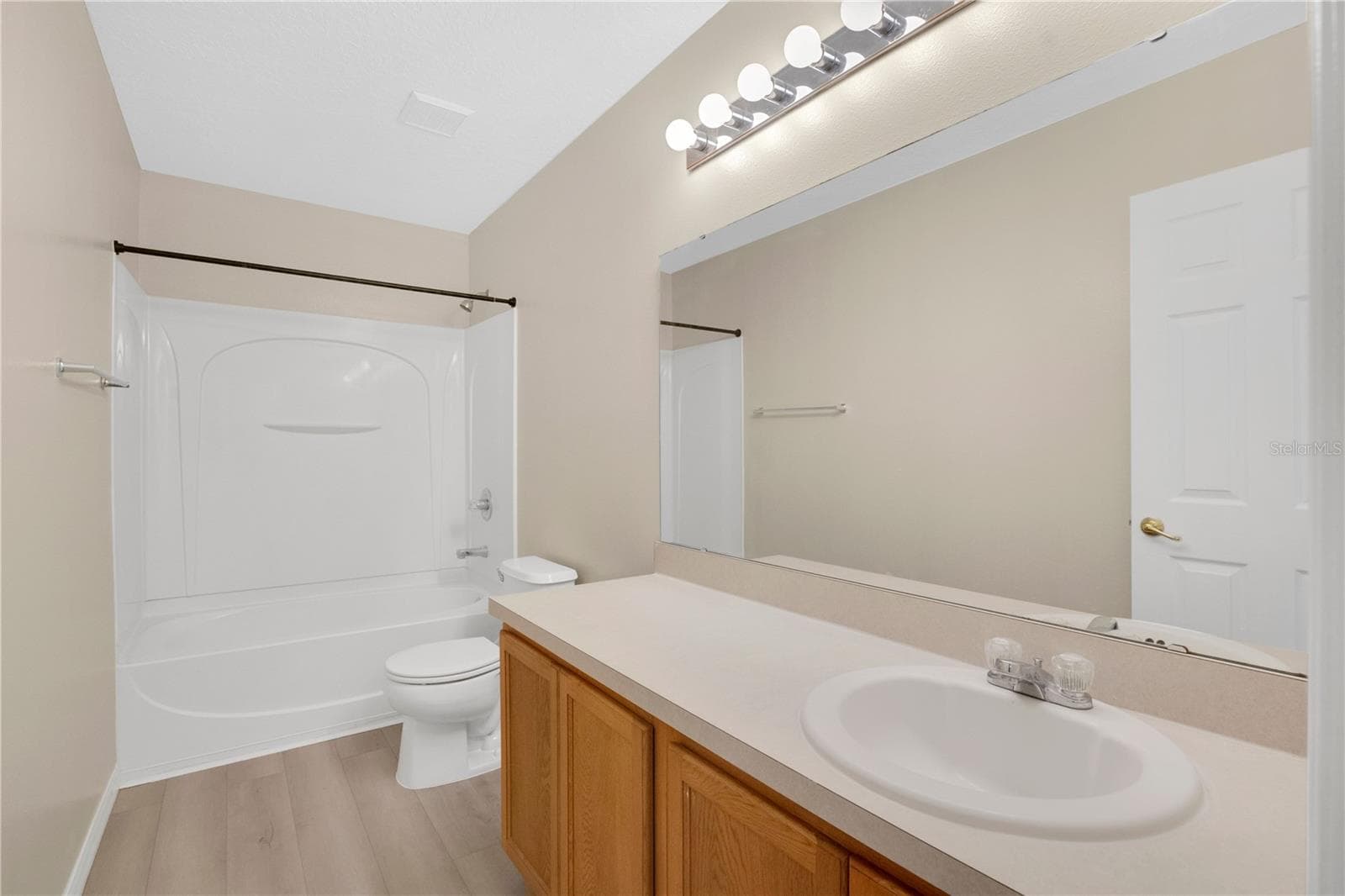Single Family Residence at 822 KETTERING RD, DAVENPORT, photo 16 of 29