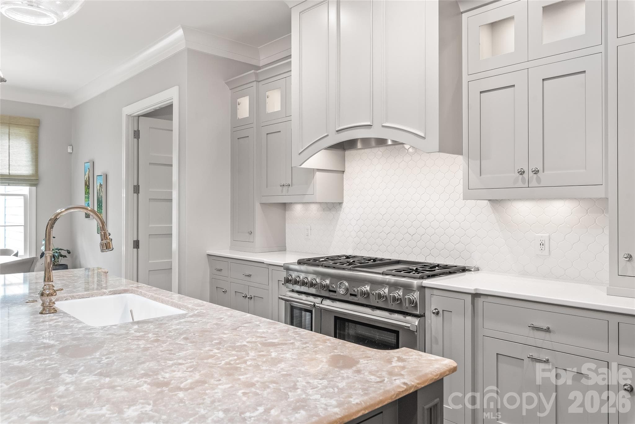 A beautiful kitchen where no detail was spared - 2800 Wintergreen Drive, Charlotte
