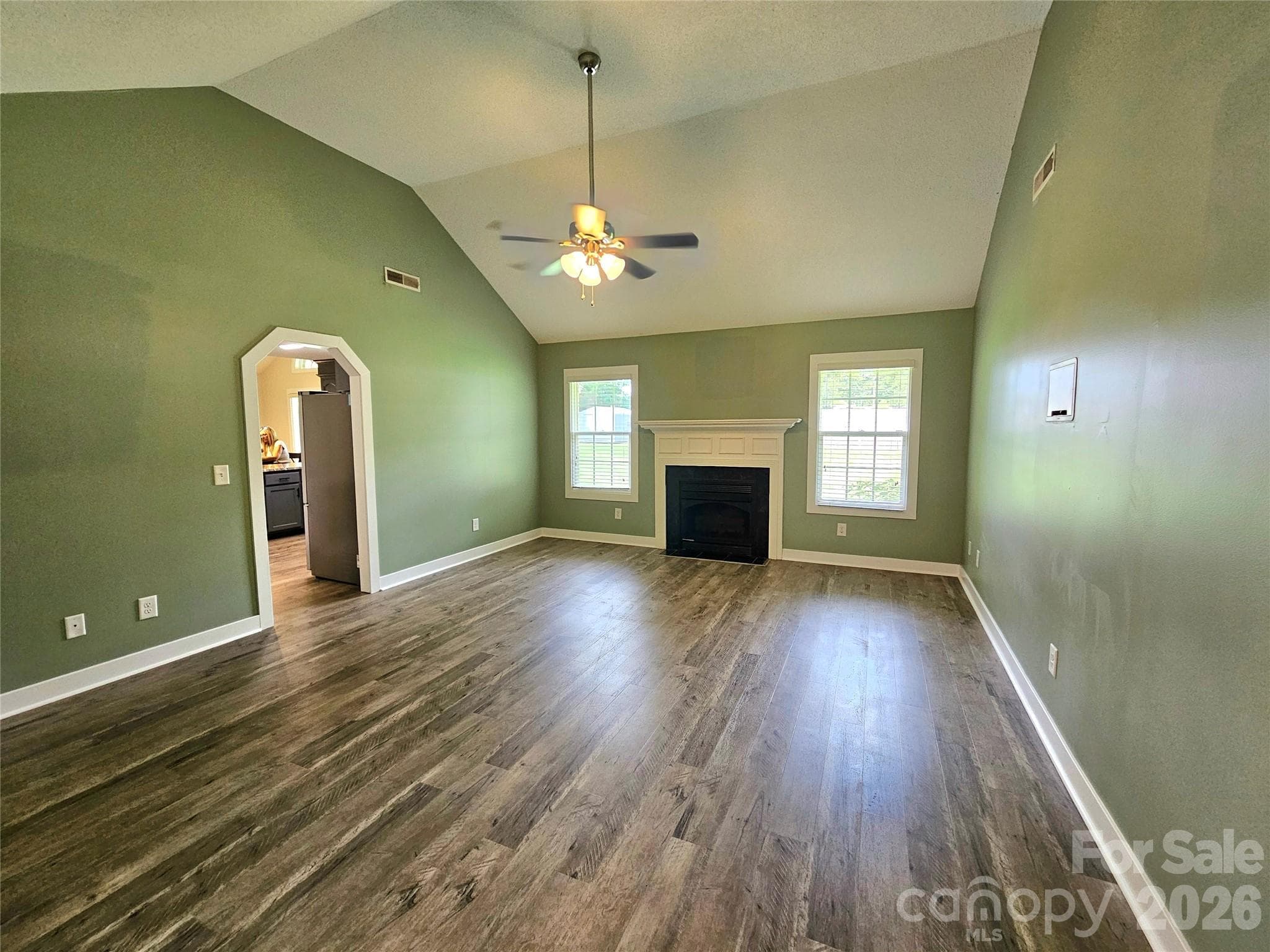 Living Room - 1035 Waterway Drive, Sumter