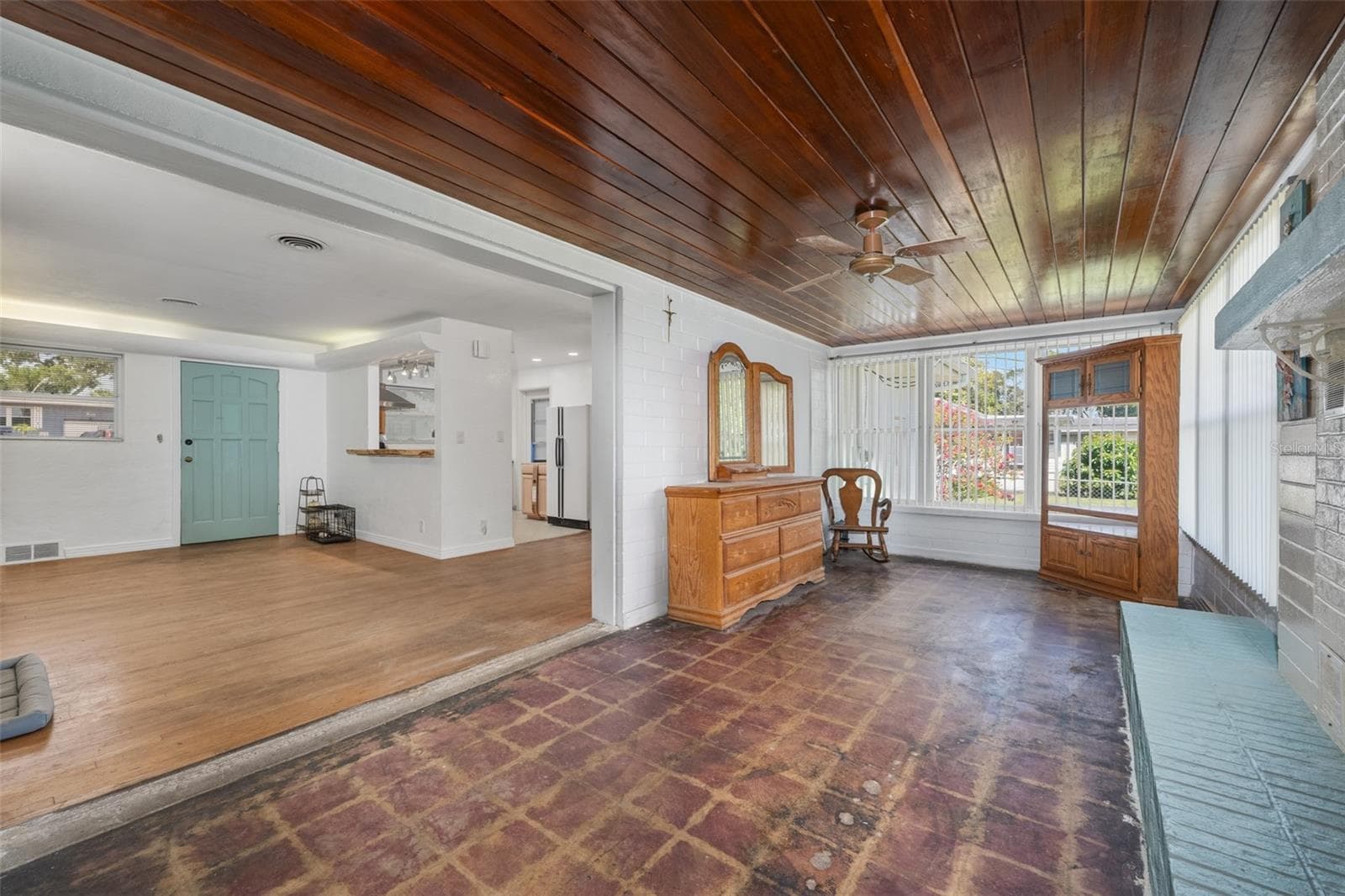 Single Family Residence at 1649 CORDOVA AVE, HOLLY HILL, photo 10 of 17
