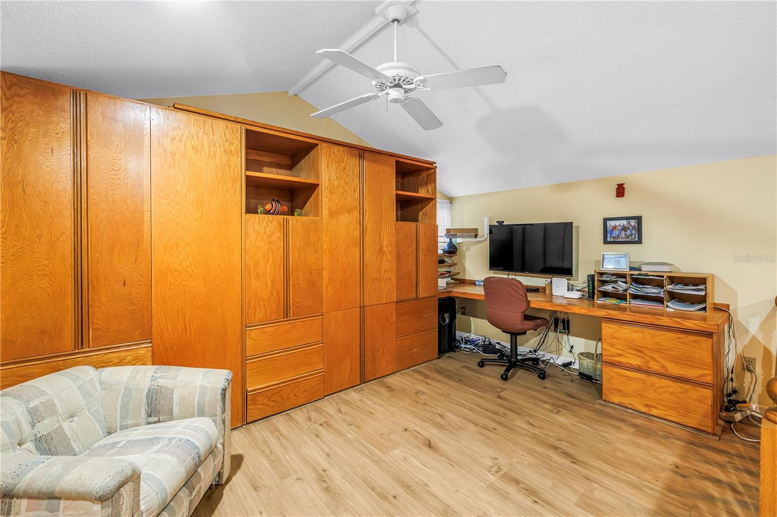 Loft - Built-Ins - 12383 WINDTREE BLVD, SEMINOLE