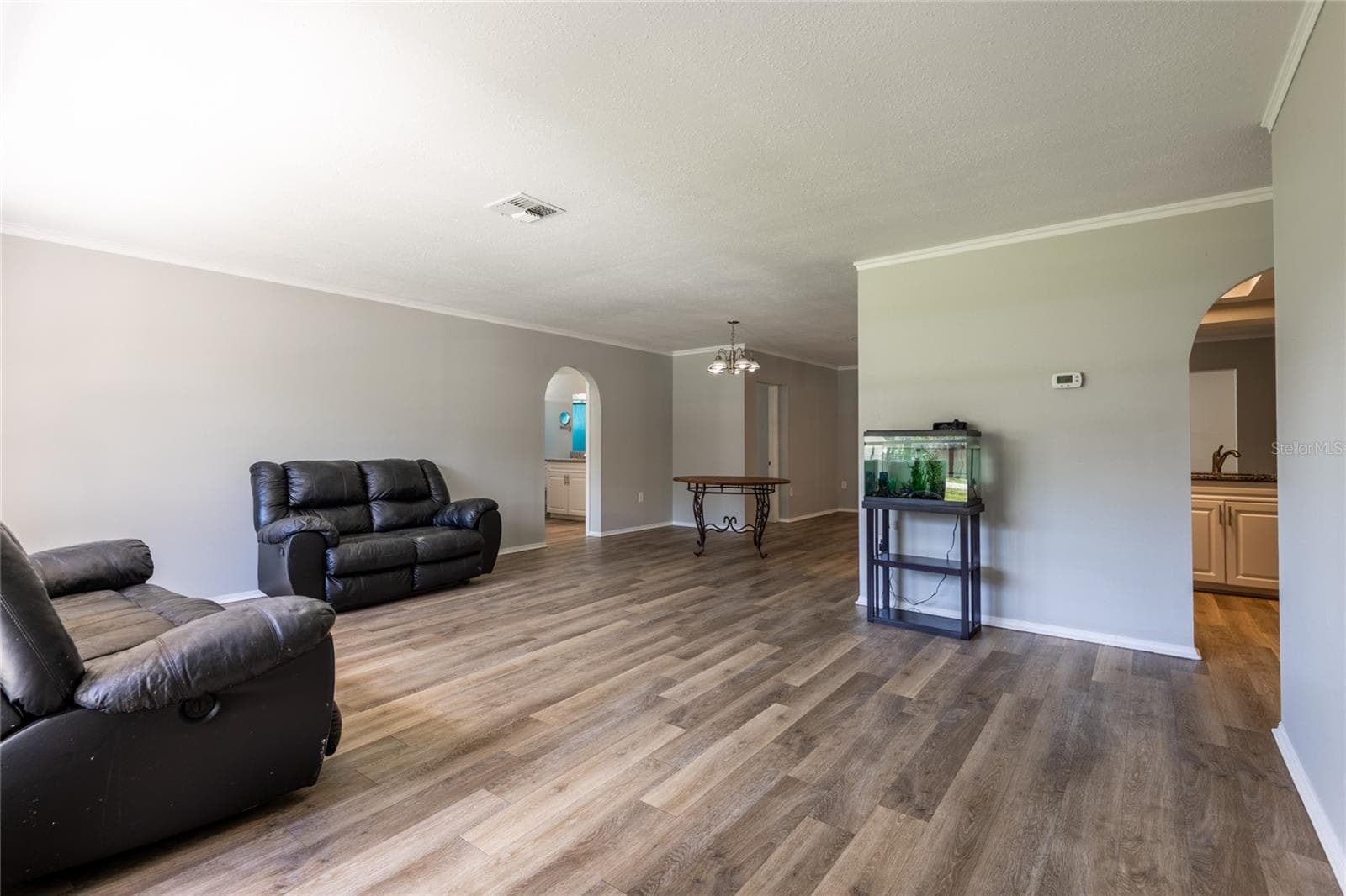 Freshly painted interior. Open Floor plan. 1 of 2 living spaces. - 1257 FINLAND DR, SPRING HILL