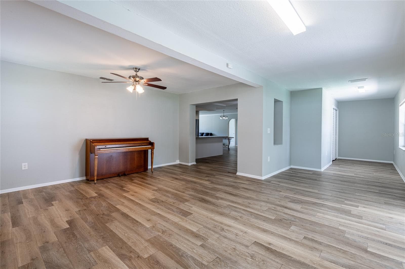 Single Family Residence at 1257 FINLAND DR, SPRING HILL, photo 24 of 54