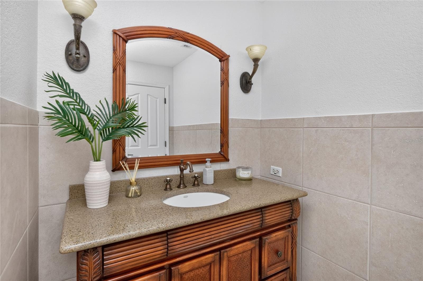 Single Family Residence at 3601 WHIPPOORWILL BLVD, PUNTA GORDA, photo 37 of 67