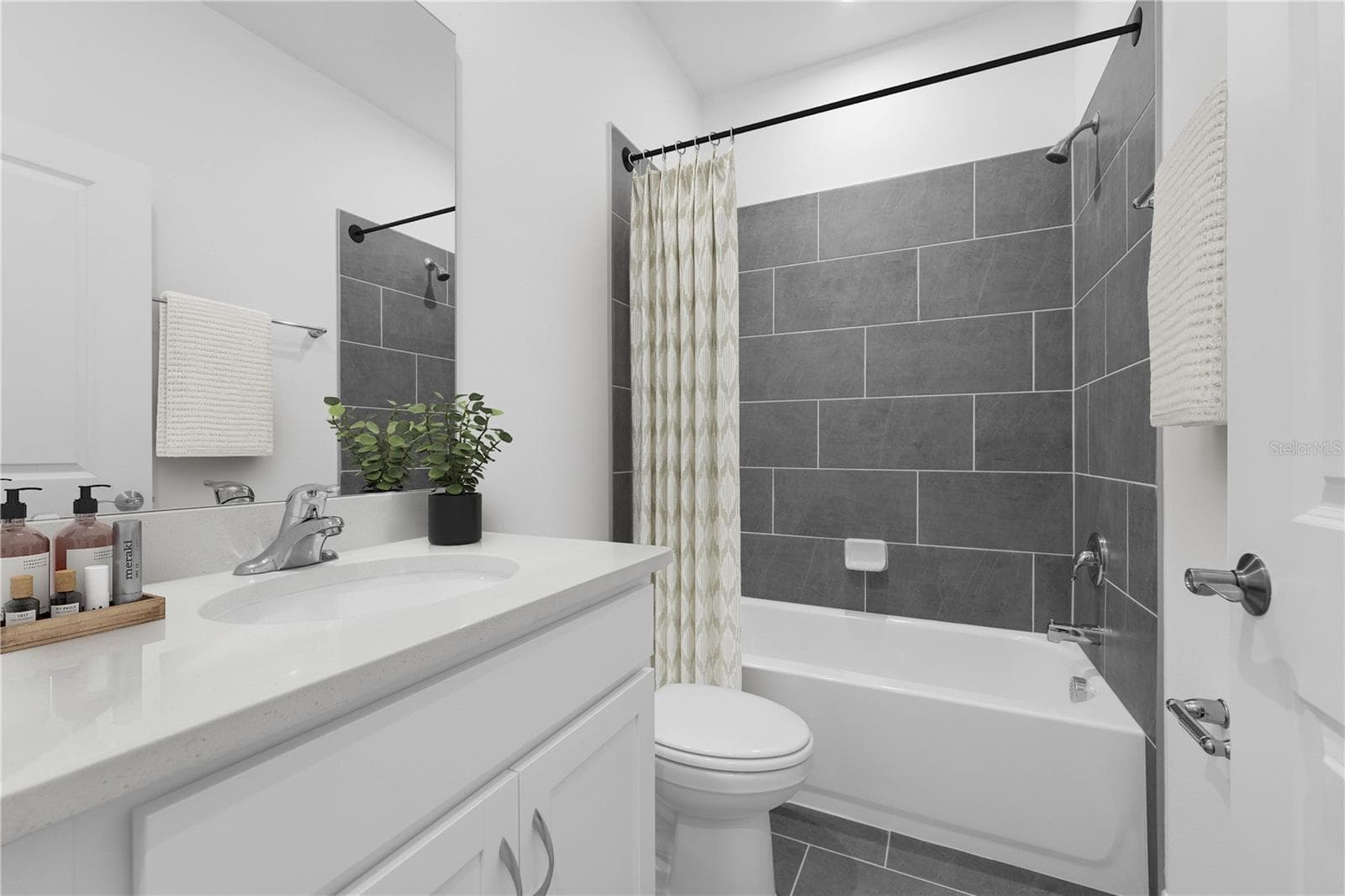 Single Family Residence at 3975 TRIPLE CROWN LOOP, SANFORD, photo 39 of 47