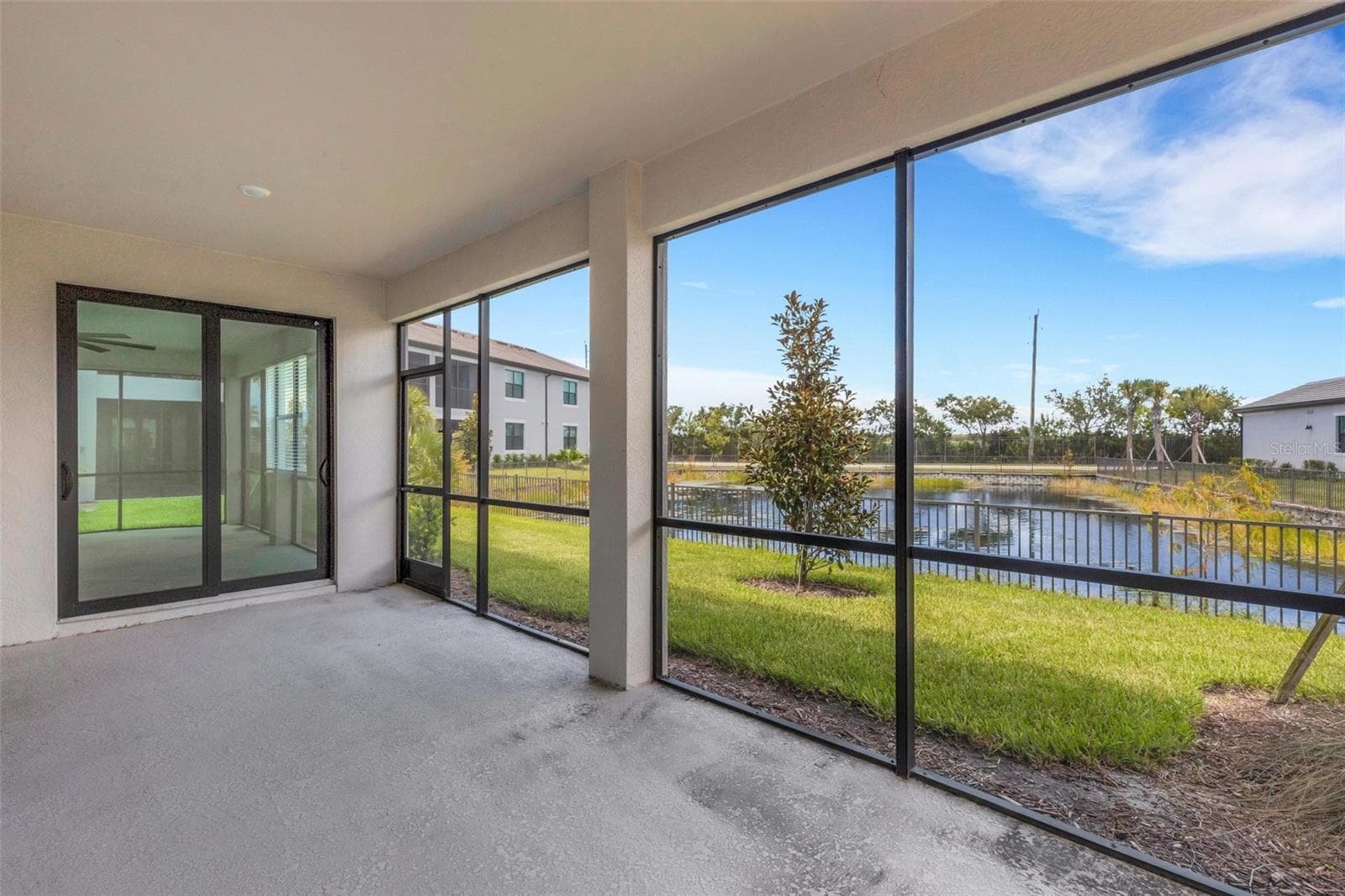 Townhouse at 5624 SUMMIT POINTE CIR #104, BRADENTON, photo 19 of 28