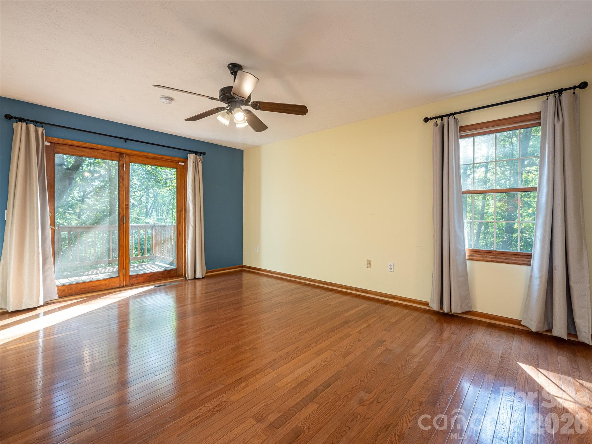 Single Family Residence at 12 Howling Waite Ridge, Candler, photo 16 of 38