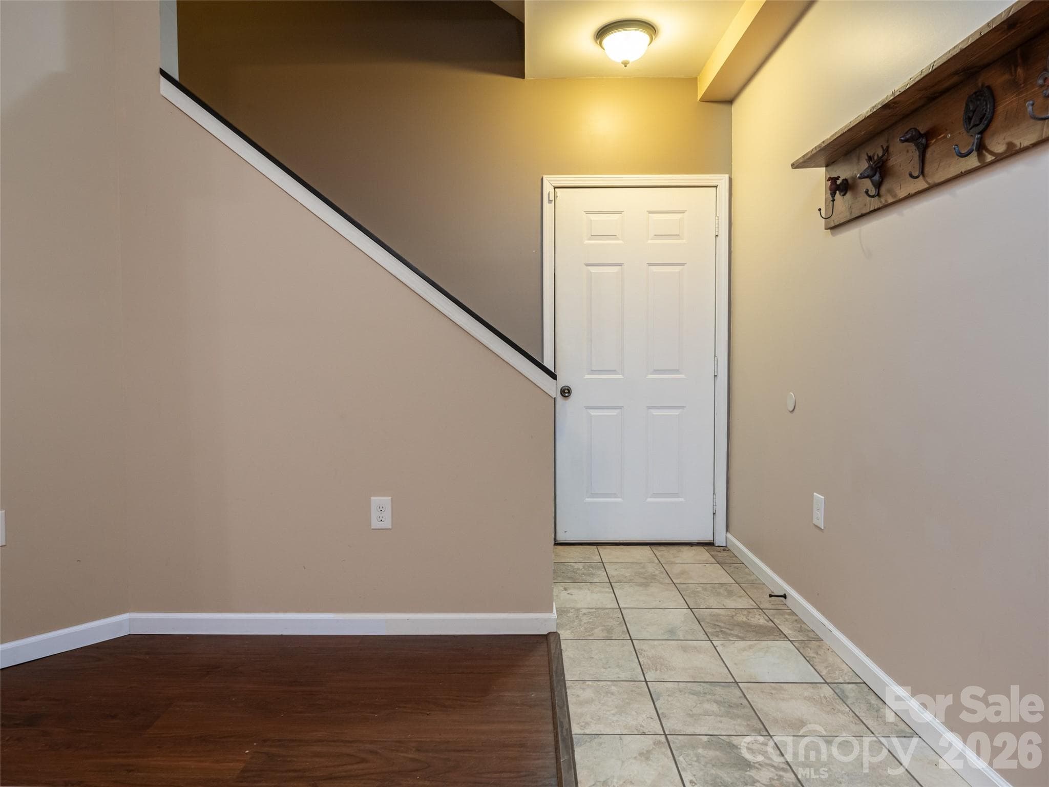 Single Family Residence at 12 Howling Waite Ridge, Candler, photo 24 of 38