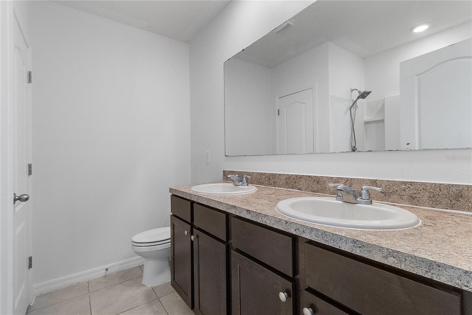 Primary bathroom - 9033 WILDFLOWER LN, KISSIMMEE