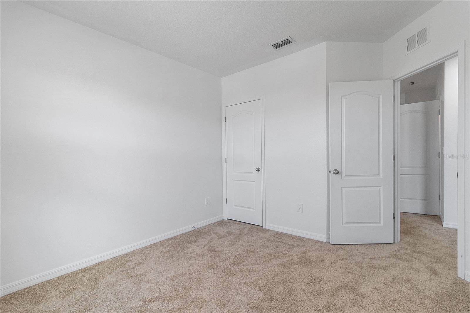 Second Bedroom - 9033 WILDFLOWER LN, KISSIMMEE