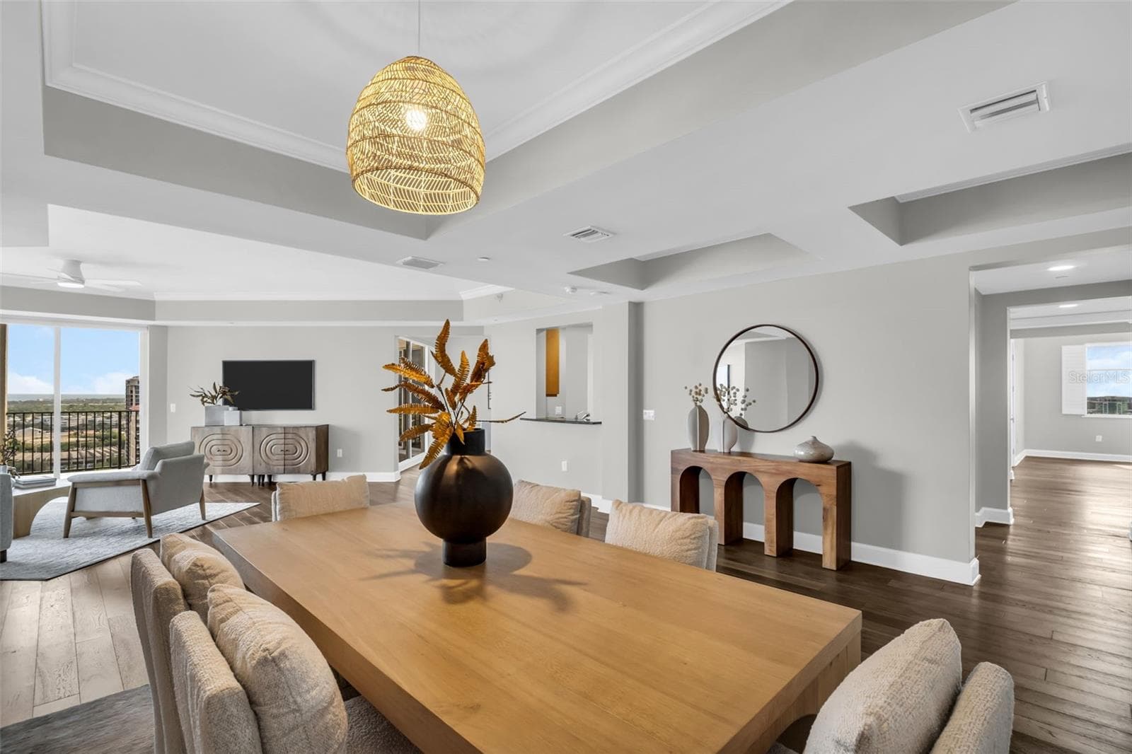 An Entertainers Dream for Large or Small Gatherings - 300 BEACH DR NE #2604, ST PETERSBURG