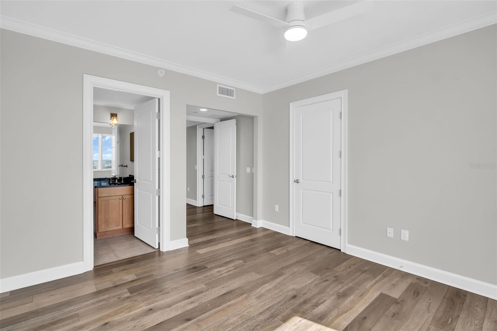 Guest Suite 3 - 300 BEACH DR NE #2604, ST PETERSBURG