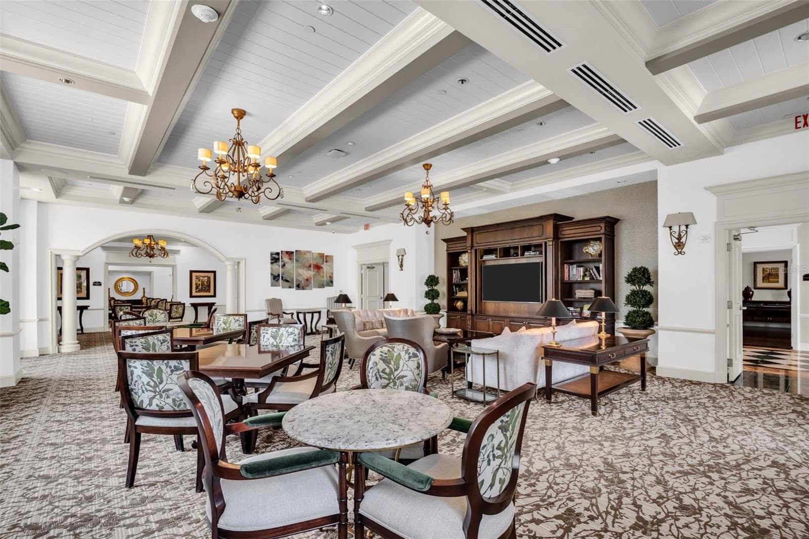 Social Room - 300 BEACH DR NE #2604, ST PETERSBURG