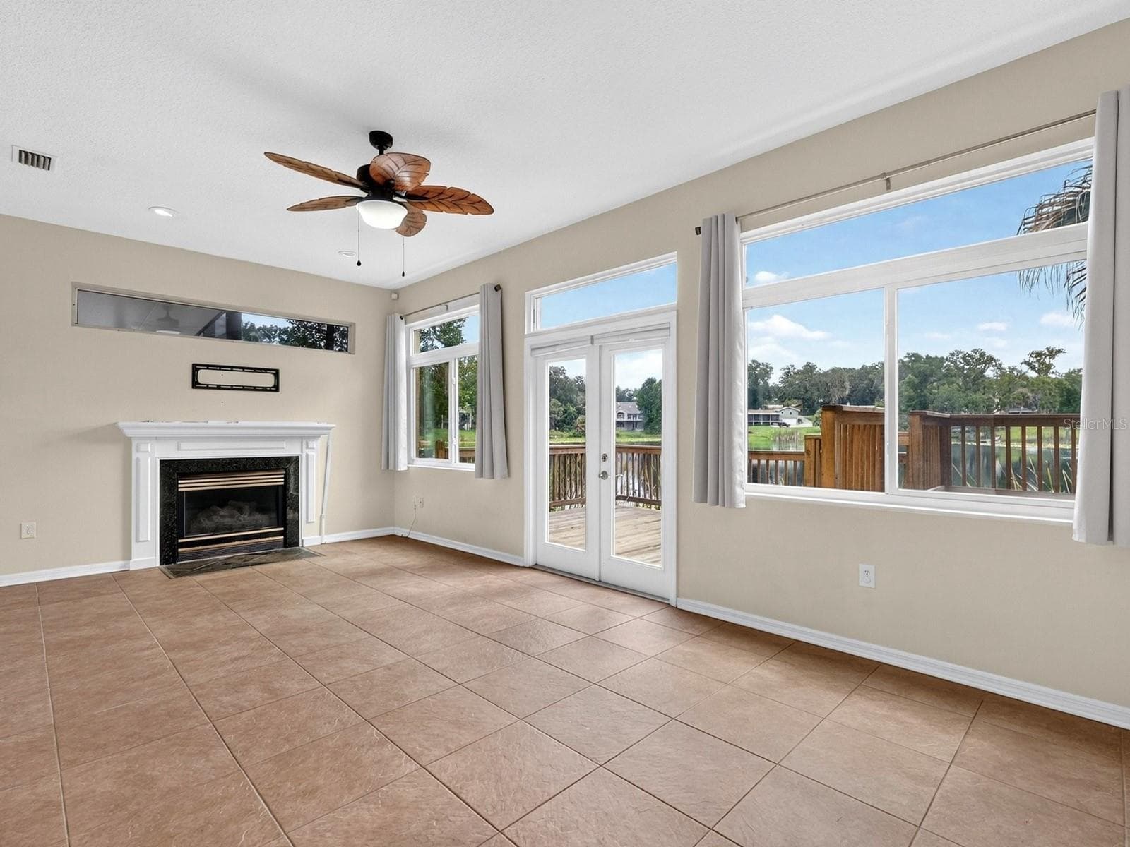 Living room - 1625 ABRAMS RD, EUSTIS