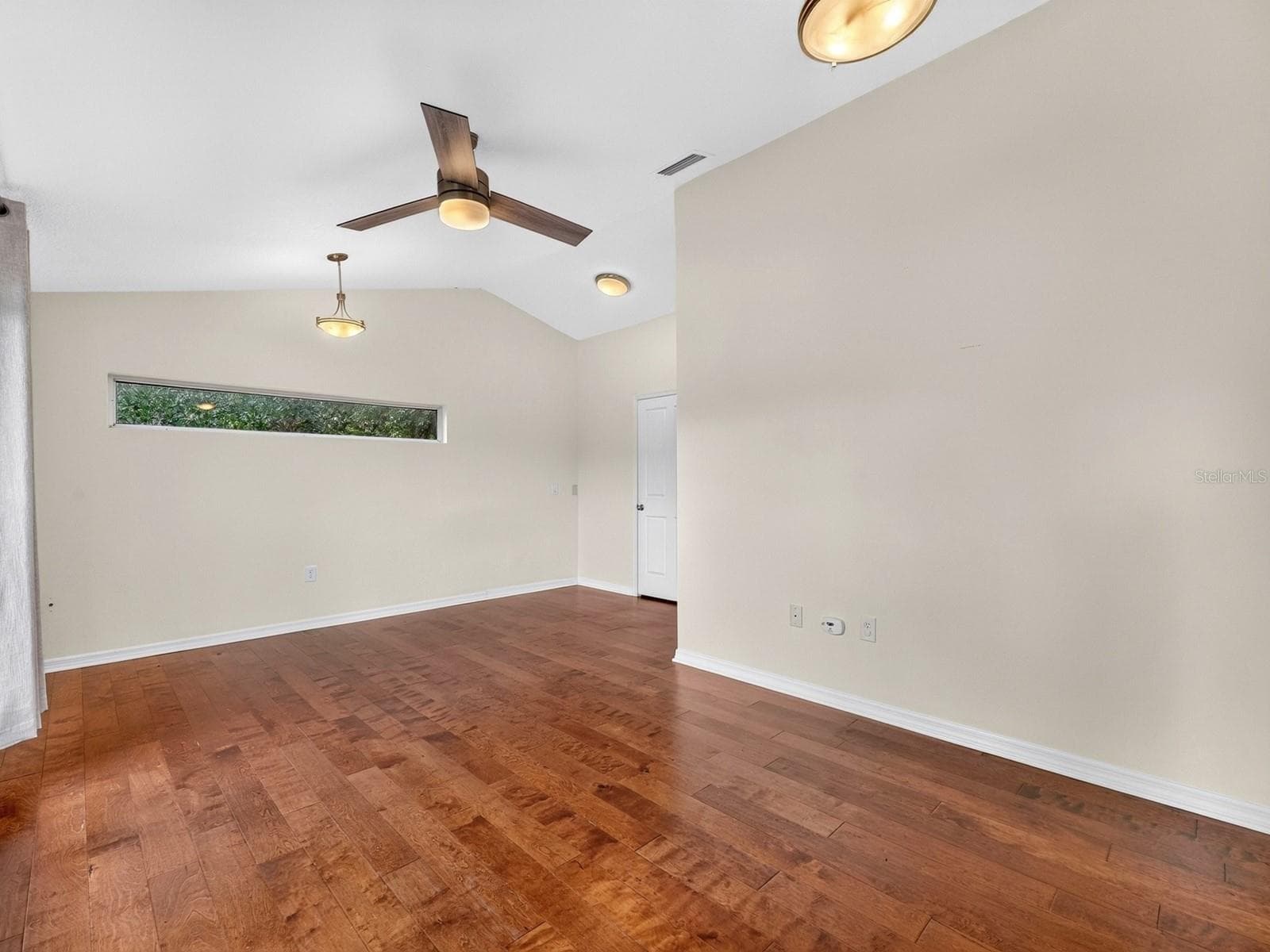Office or 2nd bedroom - 1625 ABRAMS RD, EUSTIS