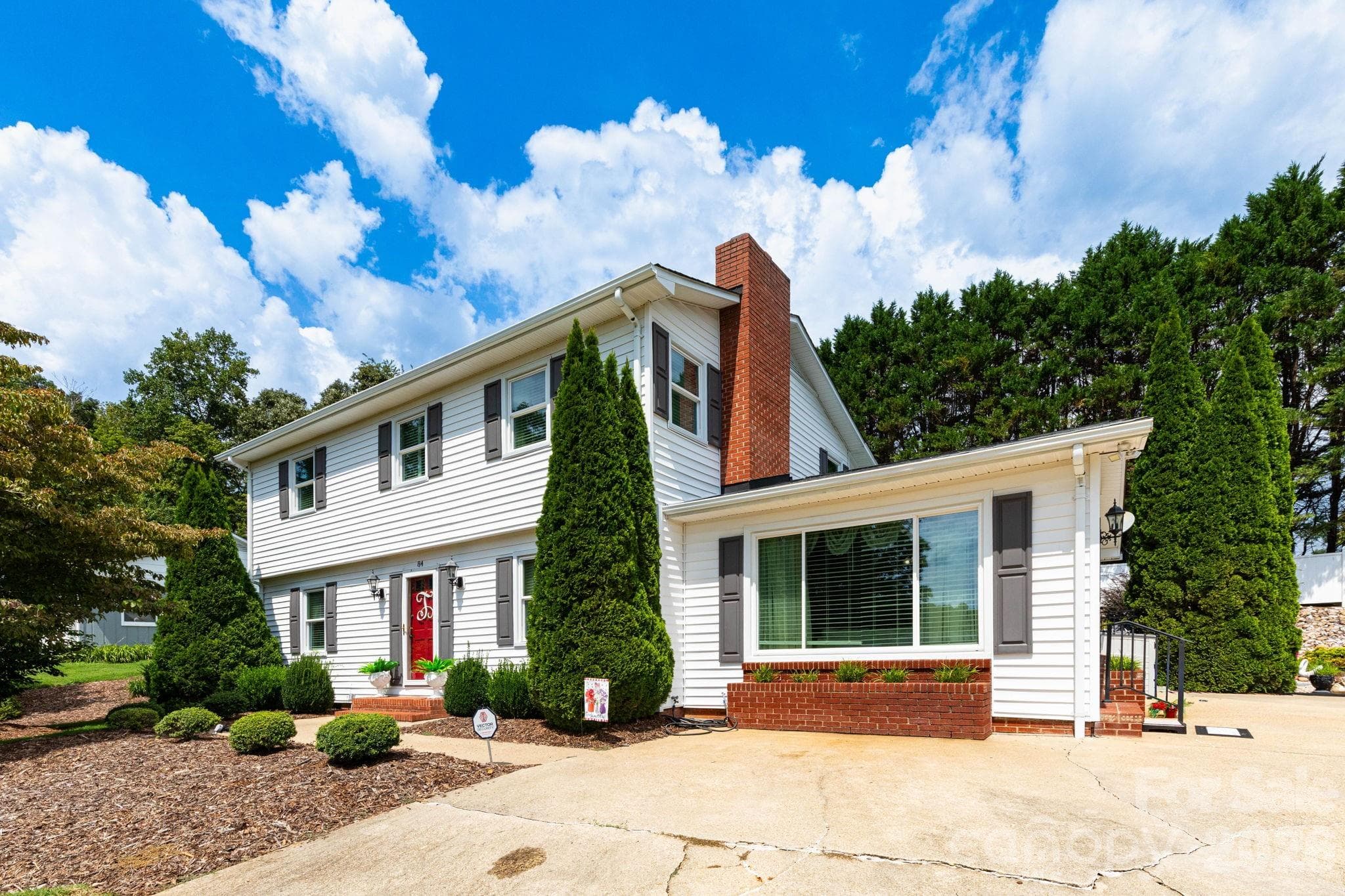 Front of Home - 84 Portcrest Heights, Marion