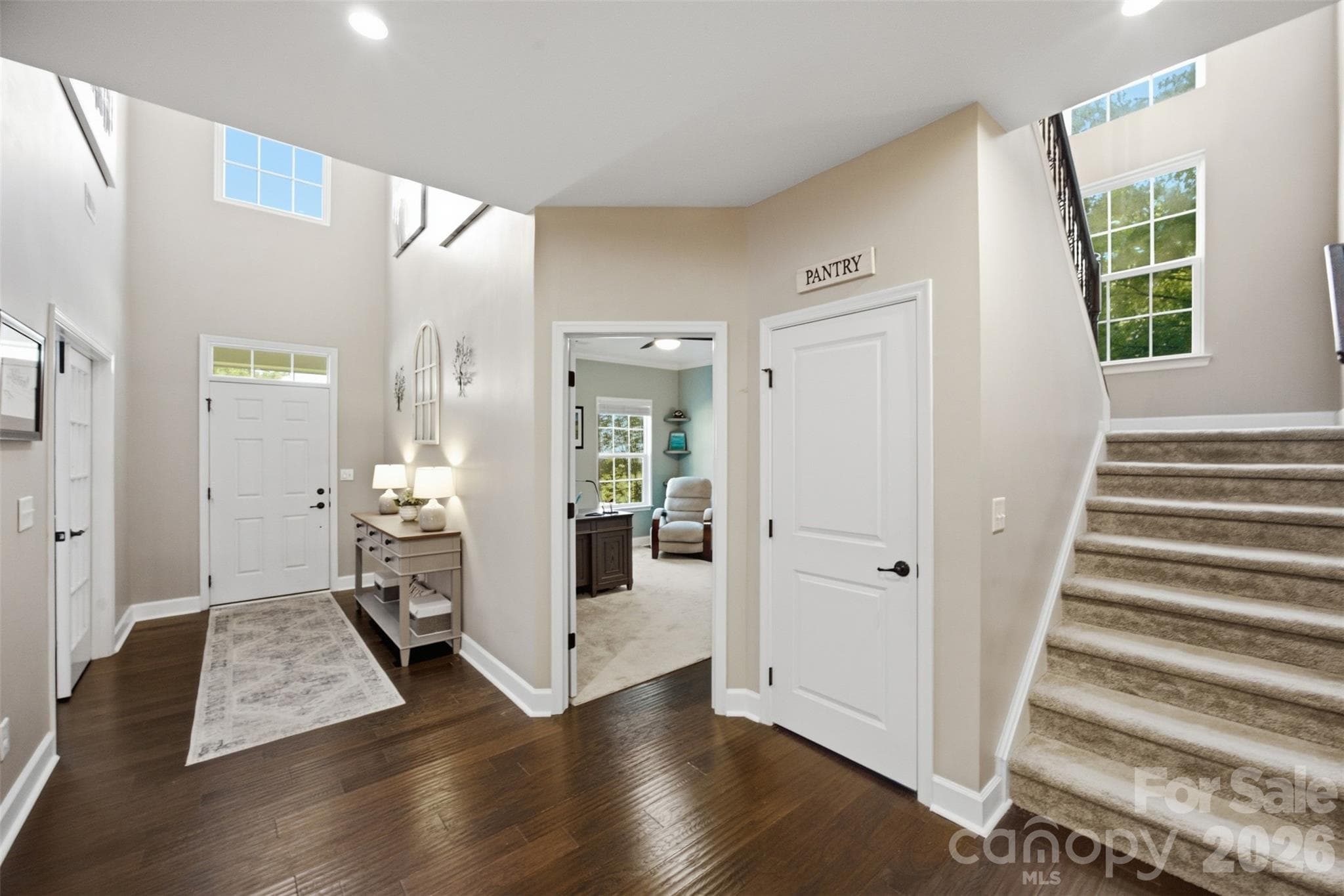 Single Family Residence at 1009 Brookmeade Drive, Waxhaw, photo 5 of 48