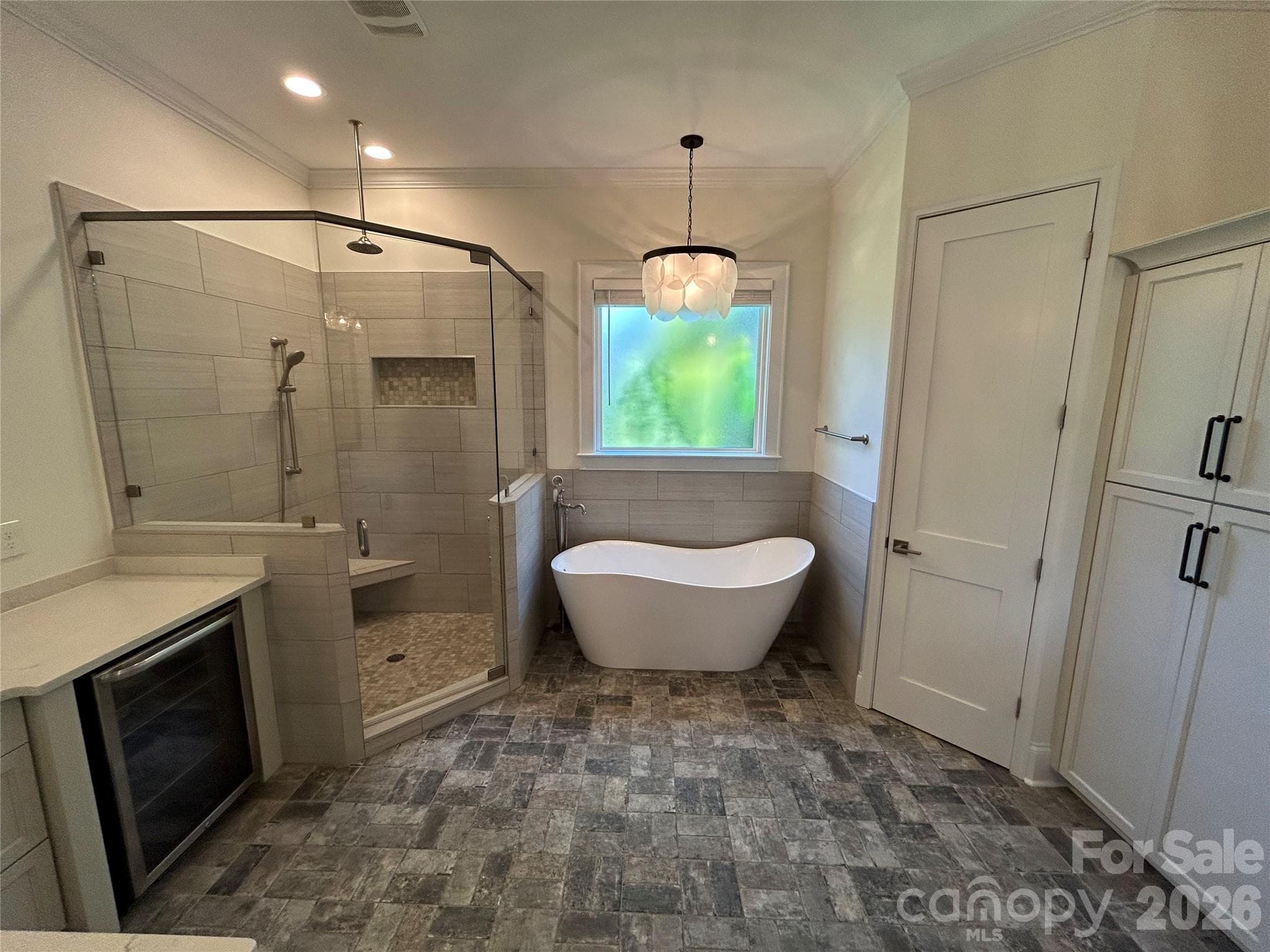 Primary Bathroom - 1686 Nestledown Court, Rock Hill
