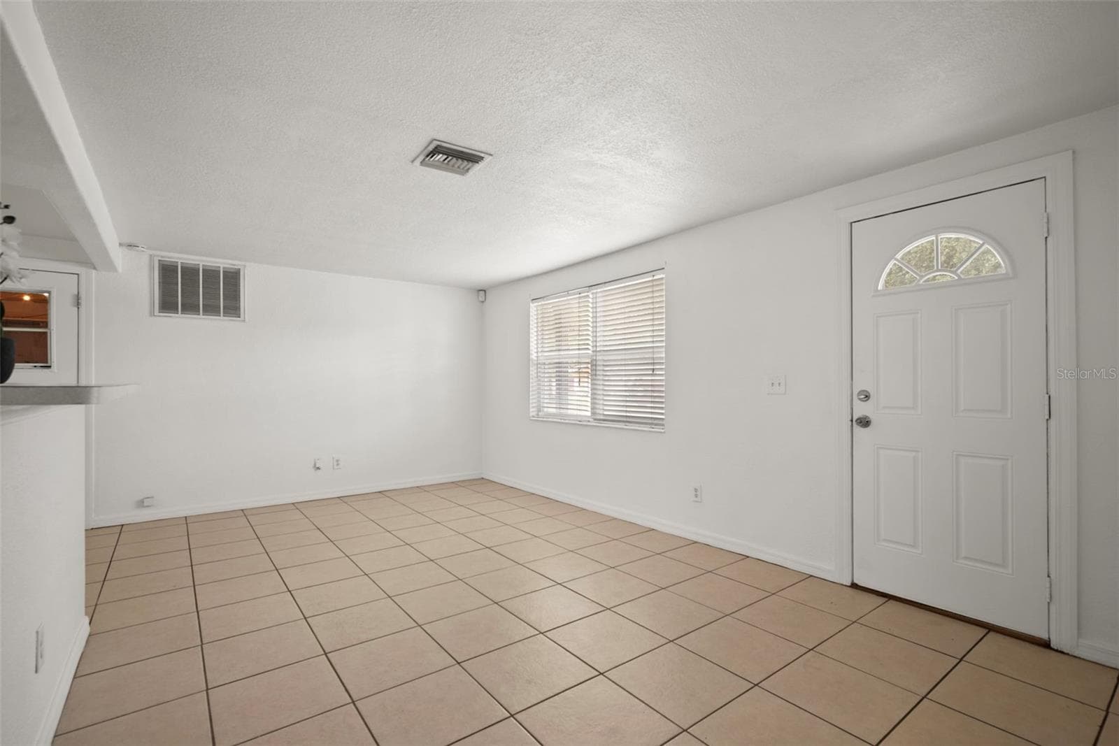 Single Family Residence at 3438 KIMBERLY OAKS DR, HOLIDAY, photo 12 of 33